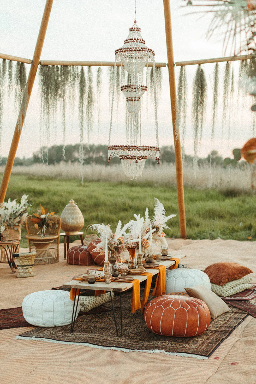 Wilderness_Weddings_Kent_Through_the_wildflowers-108.jpg