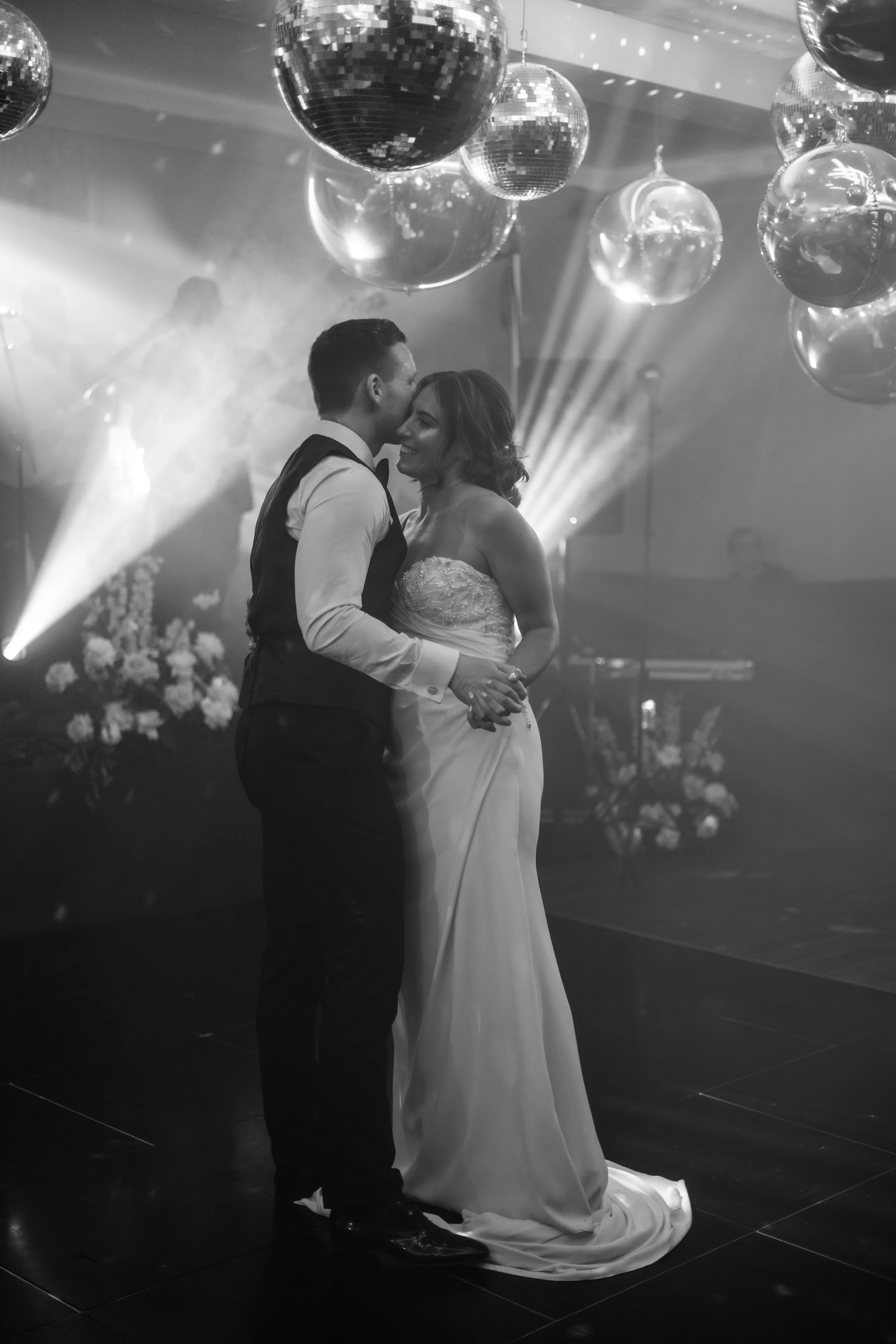 Nicole  Robbie - Sansom Photography590.jpg