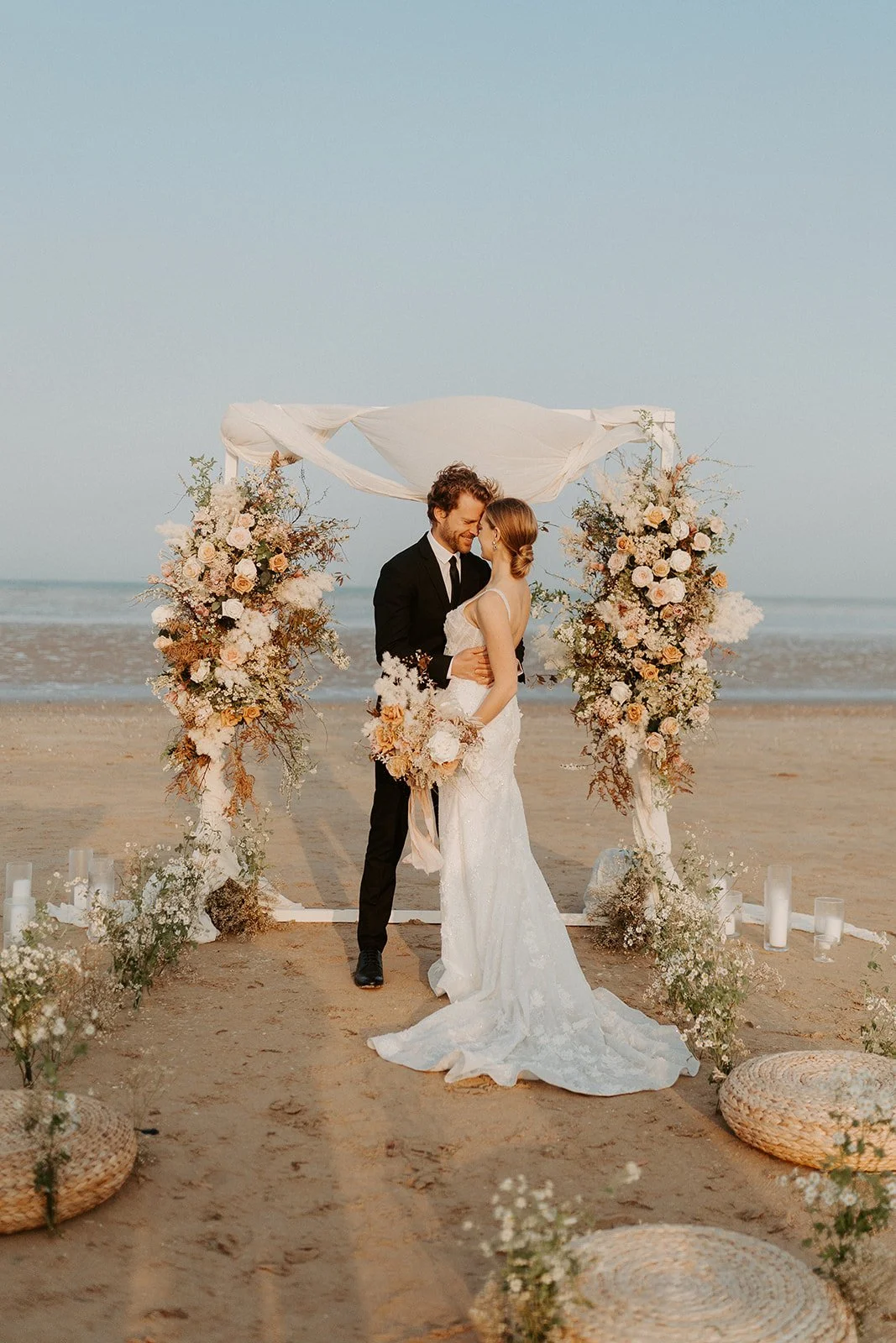 Chloe-Ely-Photography-Beach-Elopement-Francesca-Rob-250.jpg