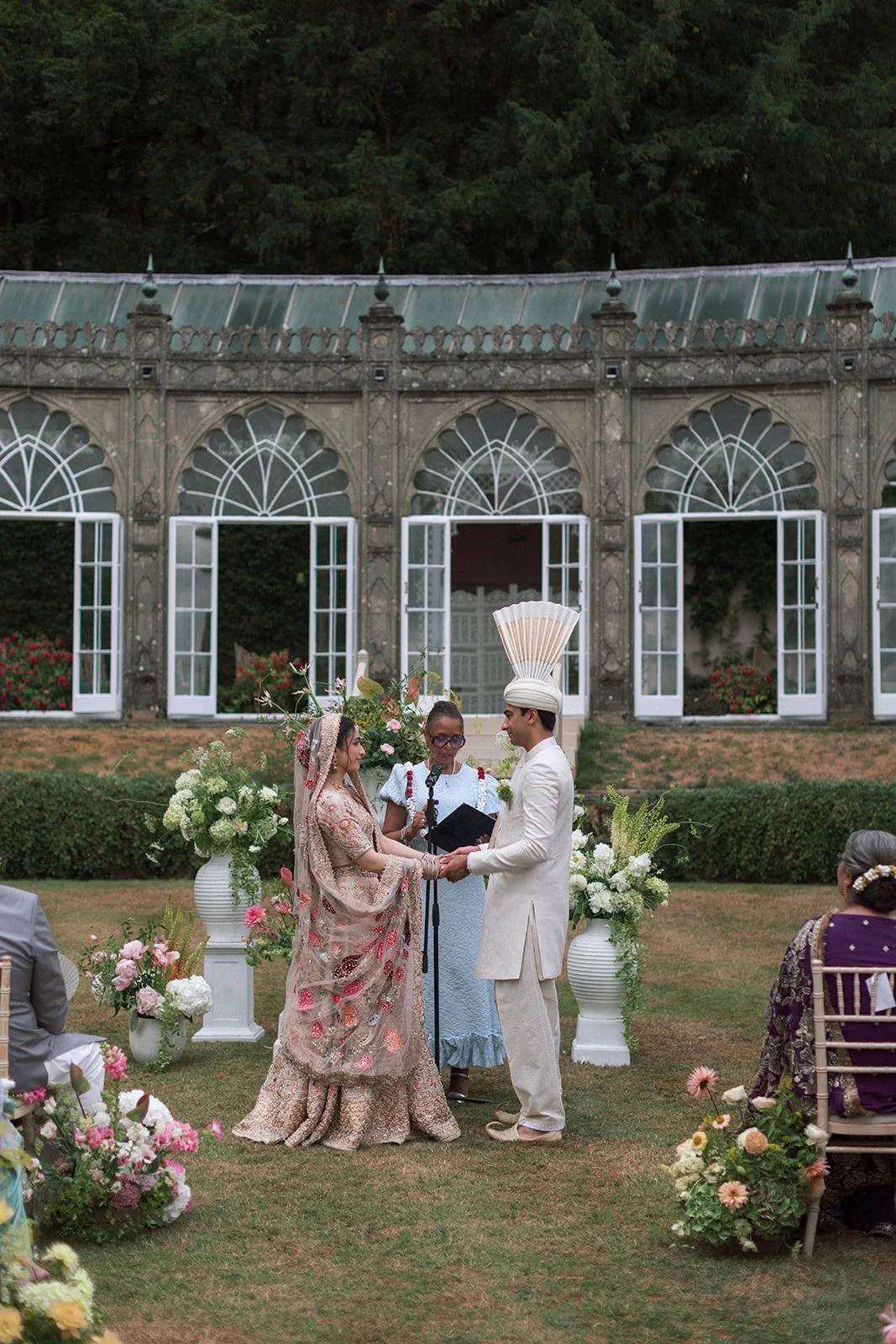 Sara and Janan_576.jpg