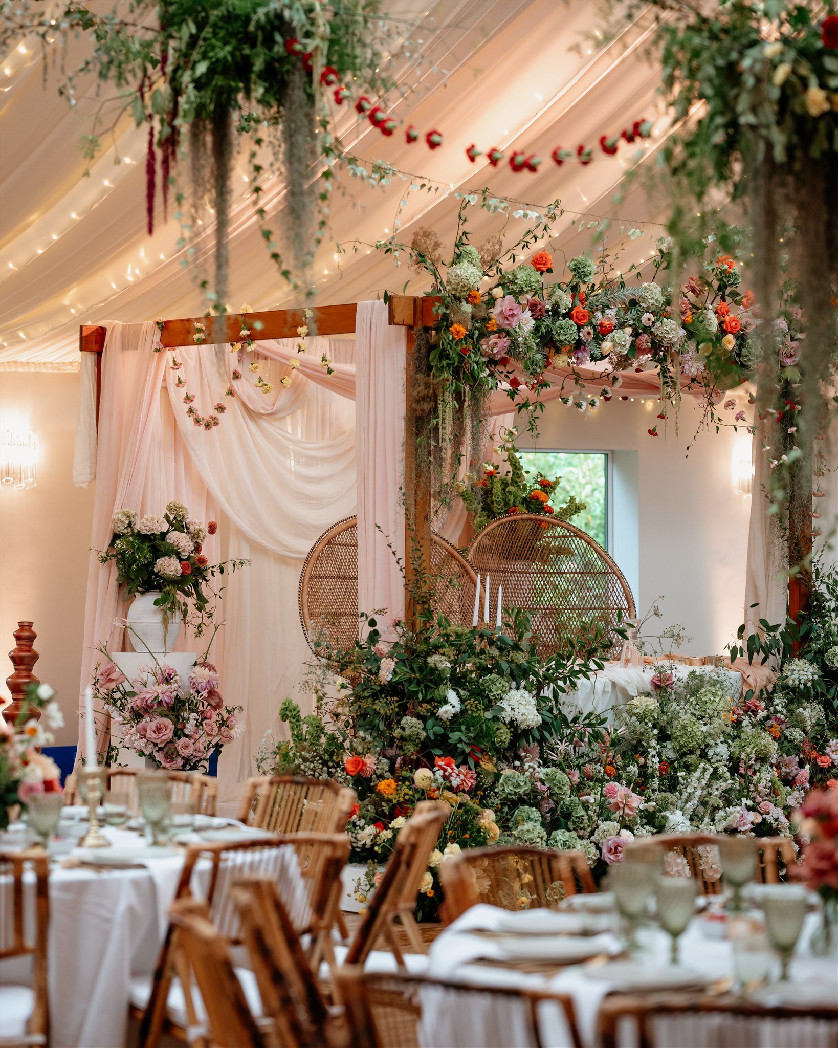 laura.martha.photography_wrenbury.hall.13-9.jpg