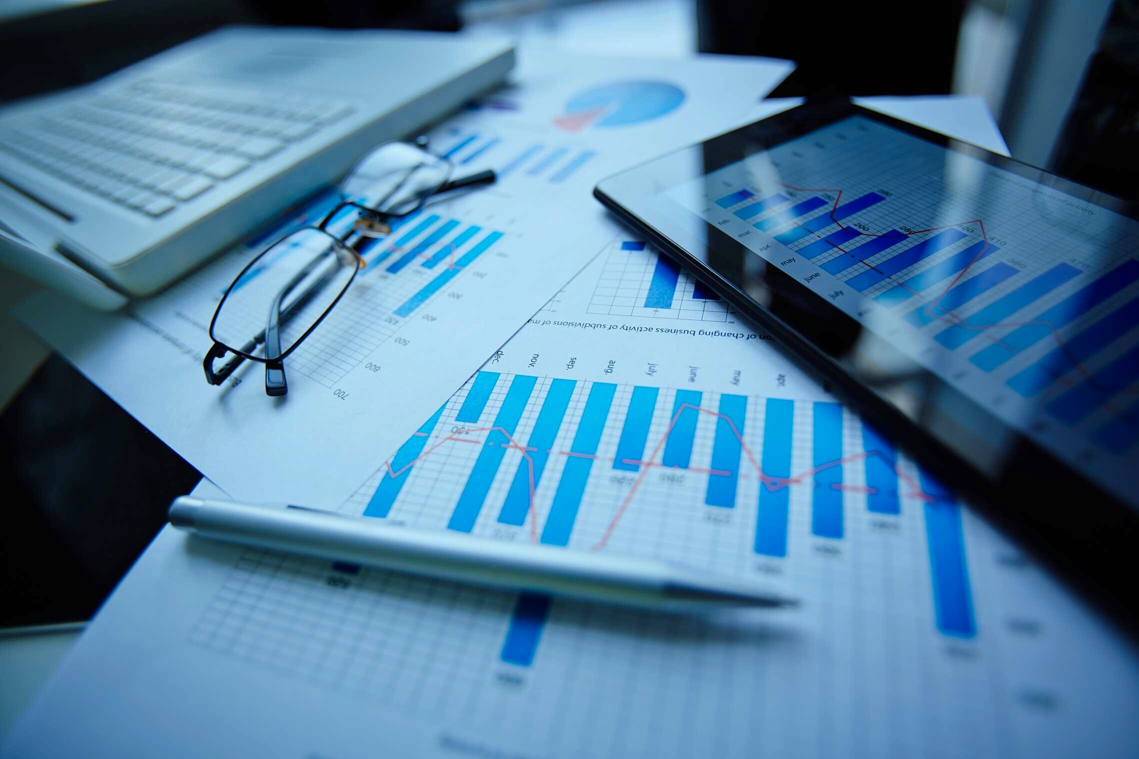 financial-statements-and-reports-5-documents-you-need-to-know-588923471703e.jpg