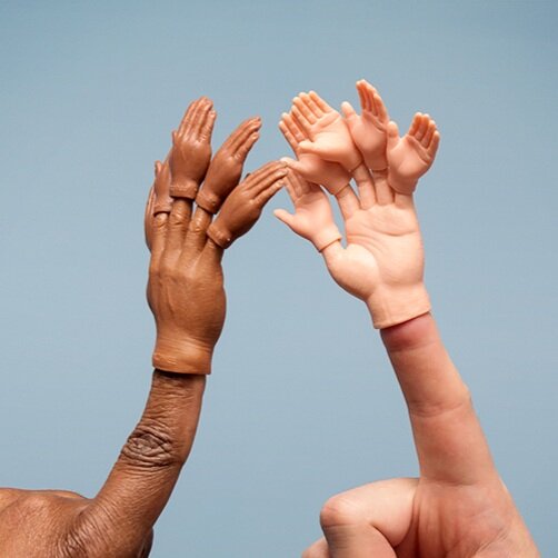 FingerHandsforFingerHands-HighFive-10_2000x_025e247c-a2c3-46e9-b5e3-763e59cbfd48_600x.jpg