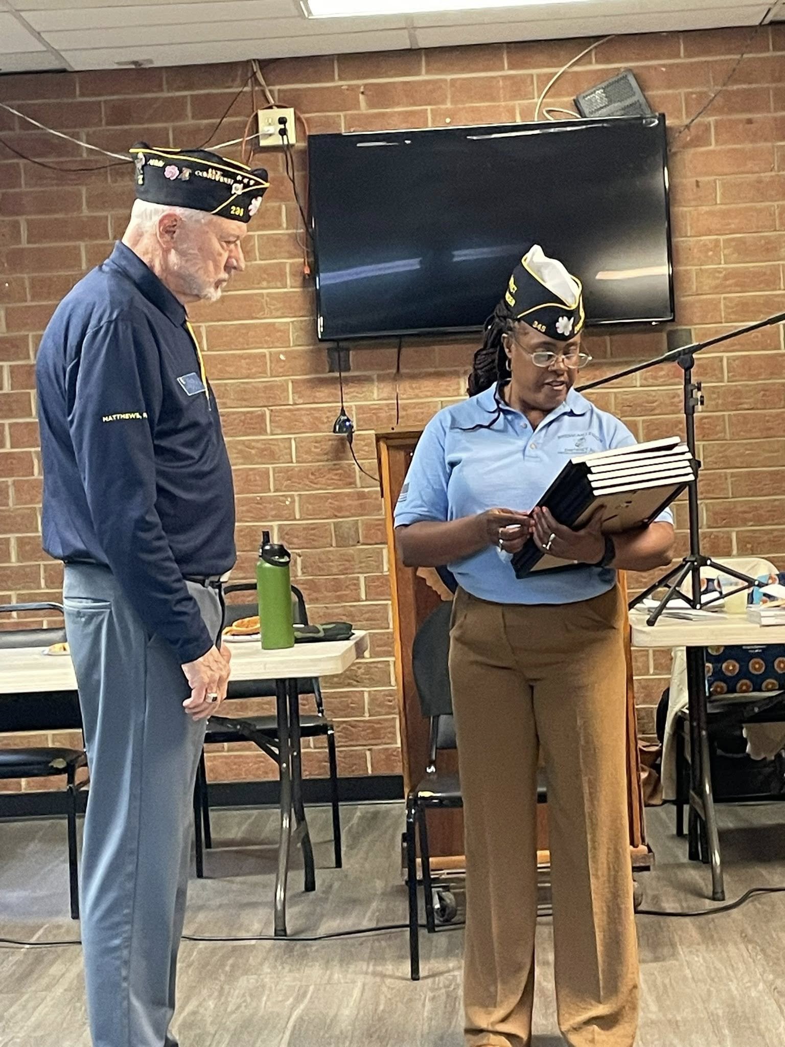 District 20 Commander Alesia Bell presented “I See You” awards