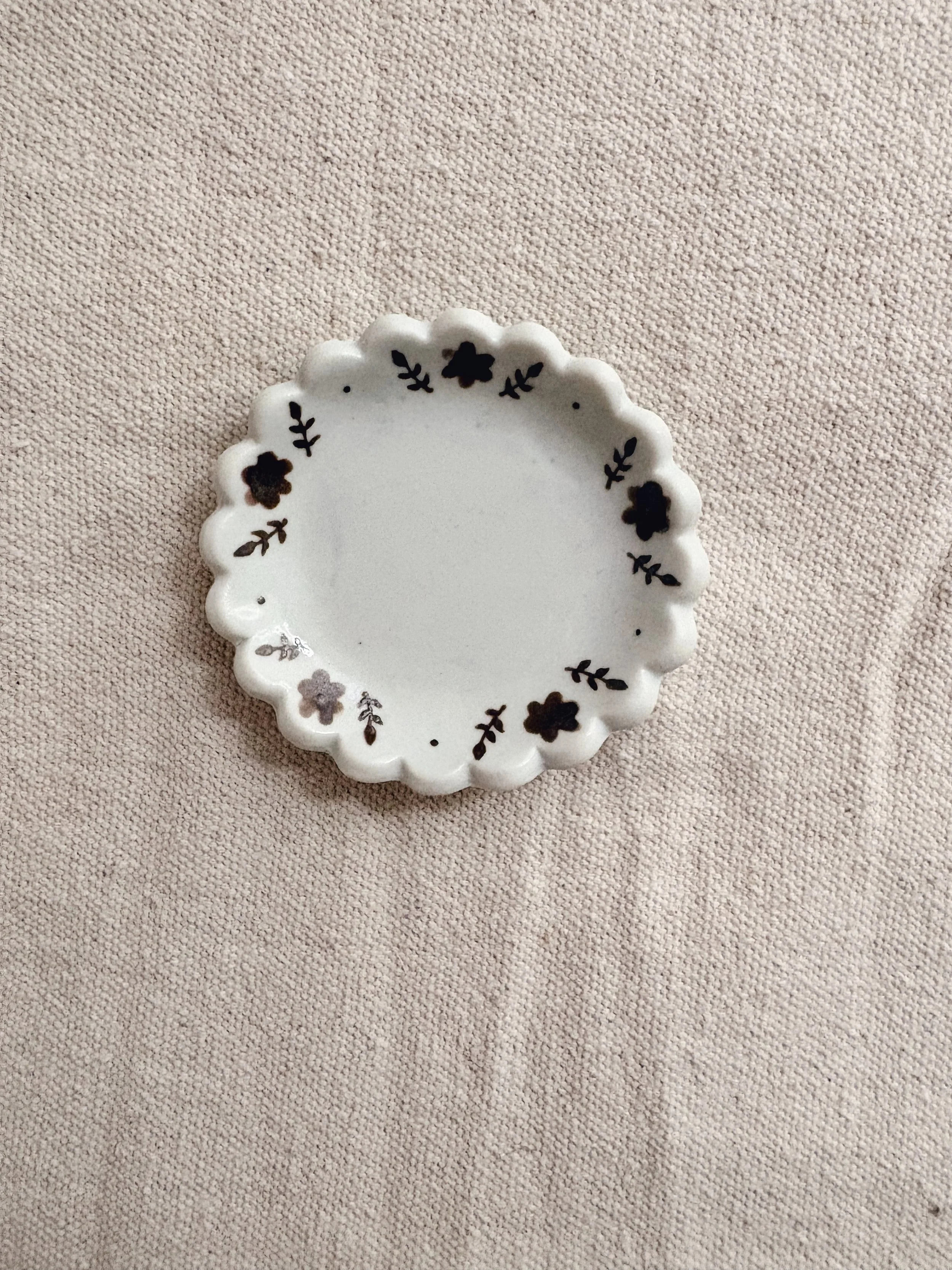 Salt Dish