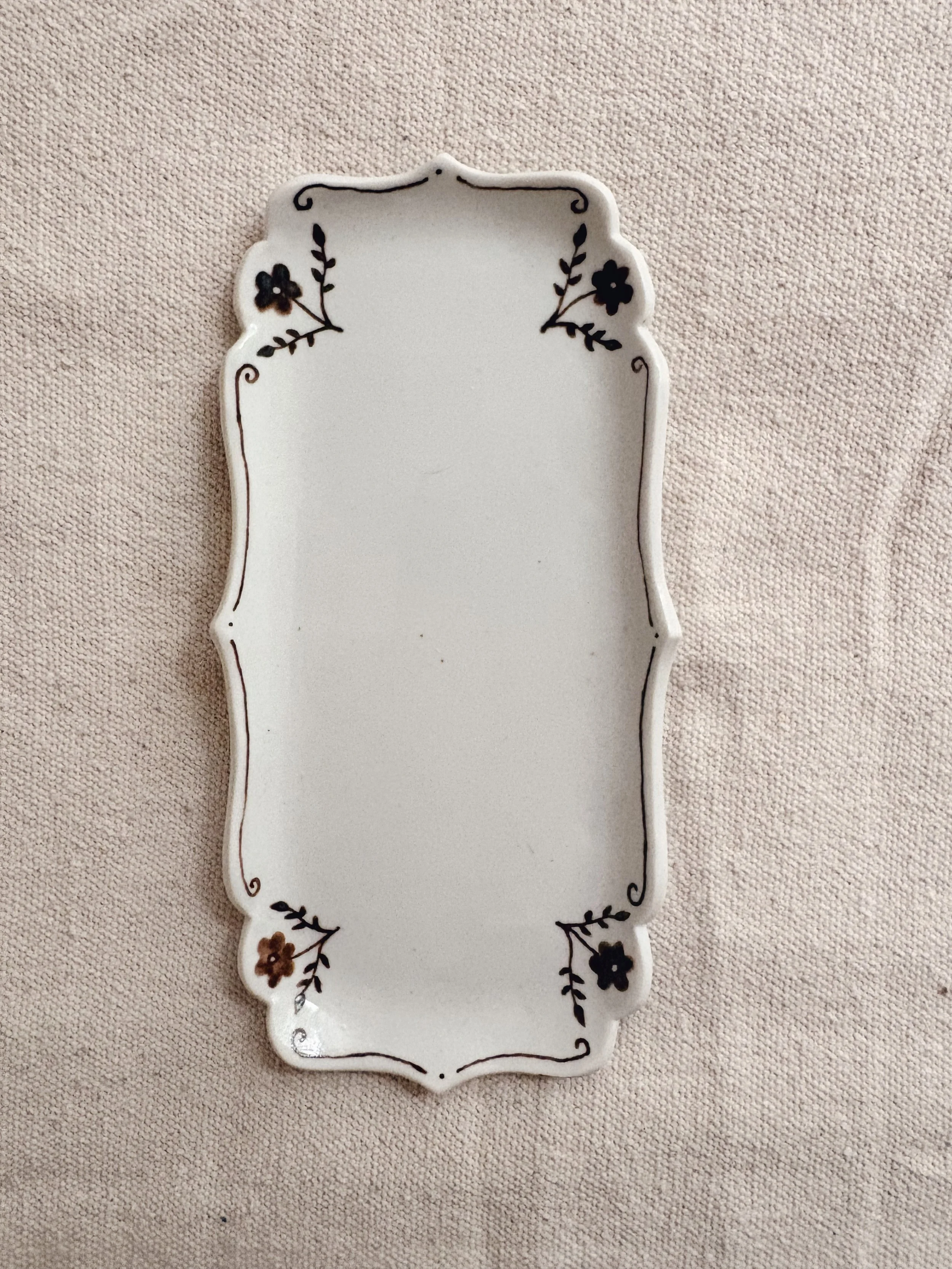 Chateau Tray
