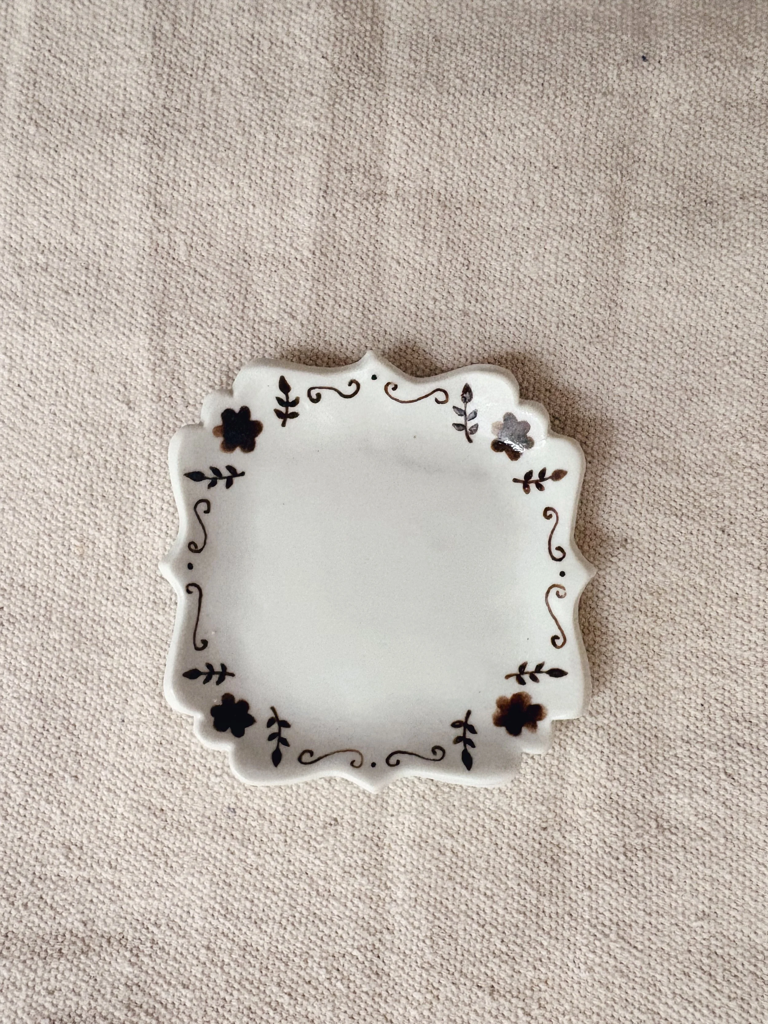 Chateau Ring Dish