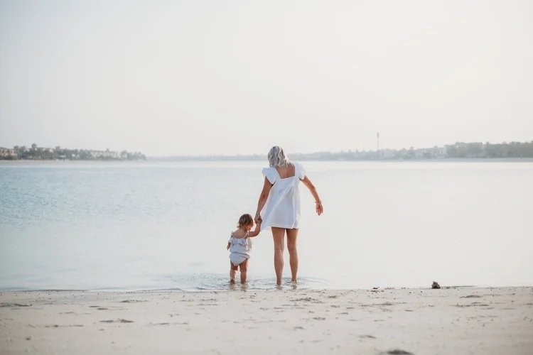 Book Affordable Family Photography Dubai Services with Zuzana Strelcova