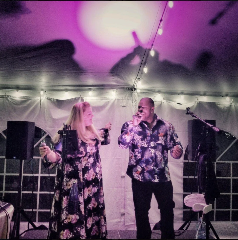 Marcus & Lindsey