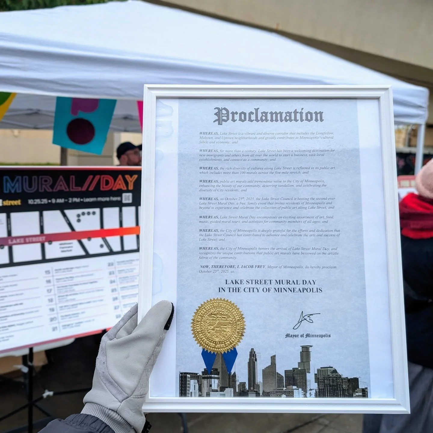 We are excited to announce that October 25, 2025 is officially Lake Street Mural Day in the City of Minneapolis @mplsgov !
So join the fun, and take a self guided tour, and enjoy the beautiful Murals on Lake Street β¨
Link for the map https://www.vi