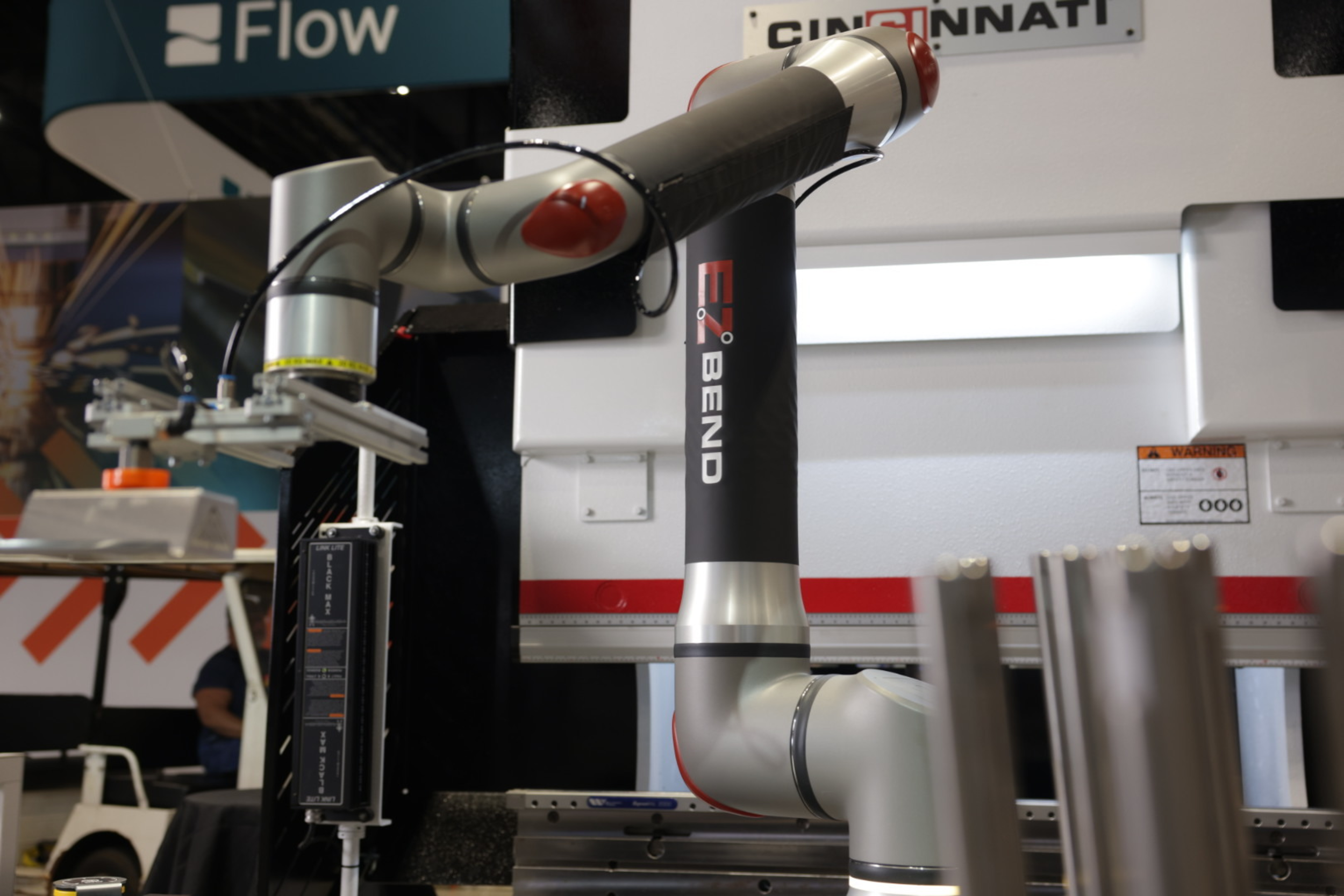 The “Zero-Fear” Robot: How to Automate High-Mix Bending Without Hiring a Programmer