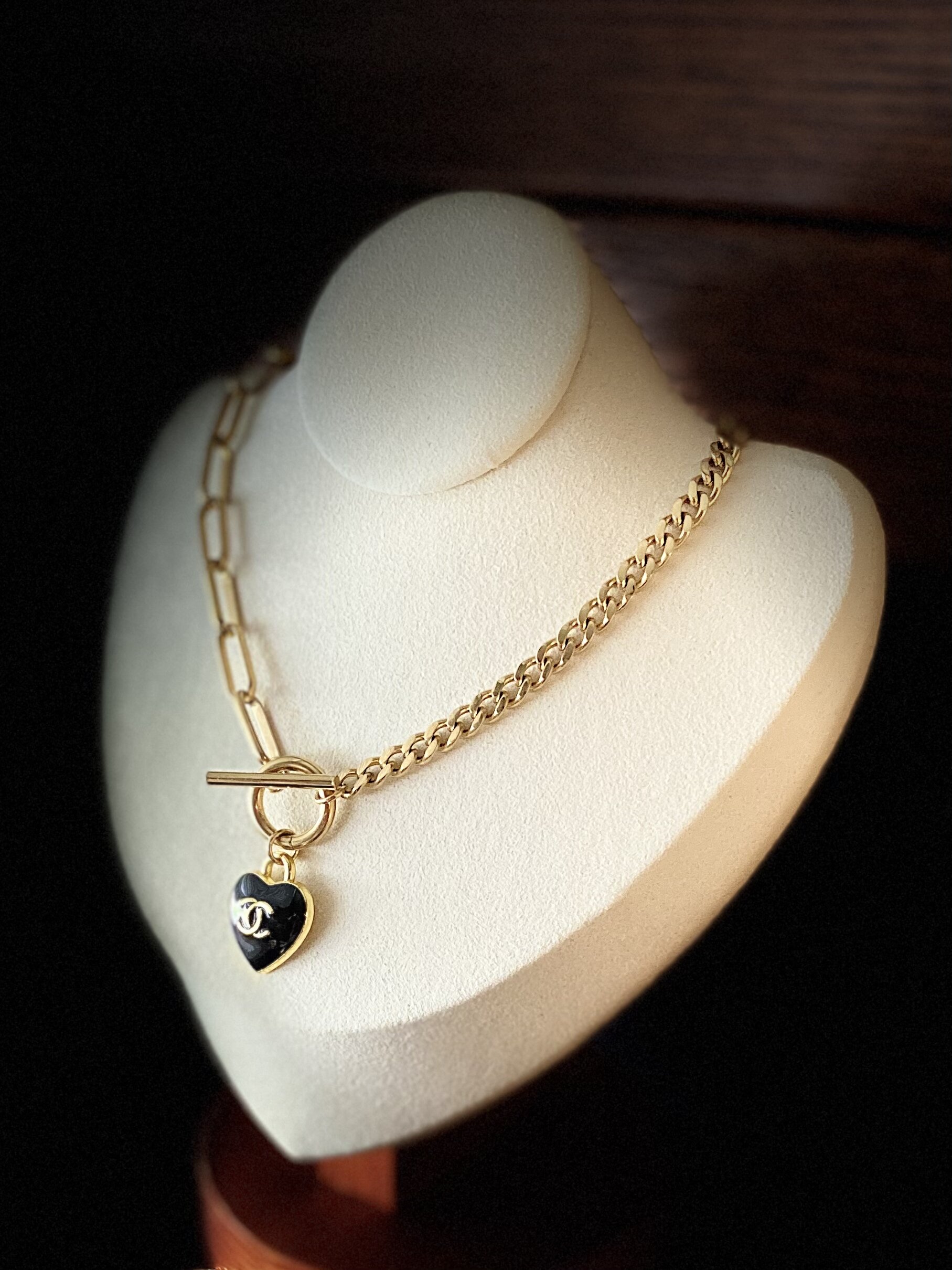 4819DD28-03F4-4C05-8D17-71985249B9DA