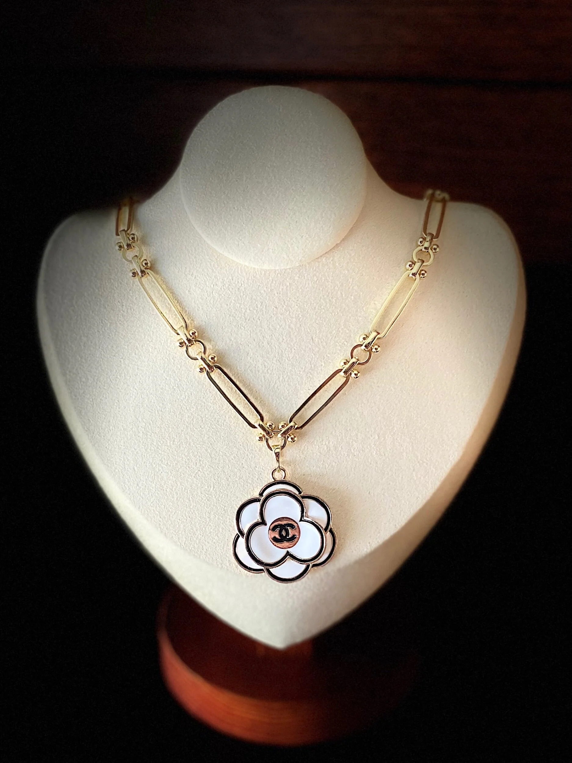 F97B3EDE-E090-460E-9C32-9BC520A1F0D8