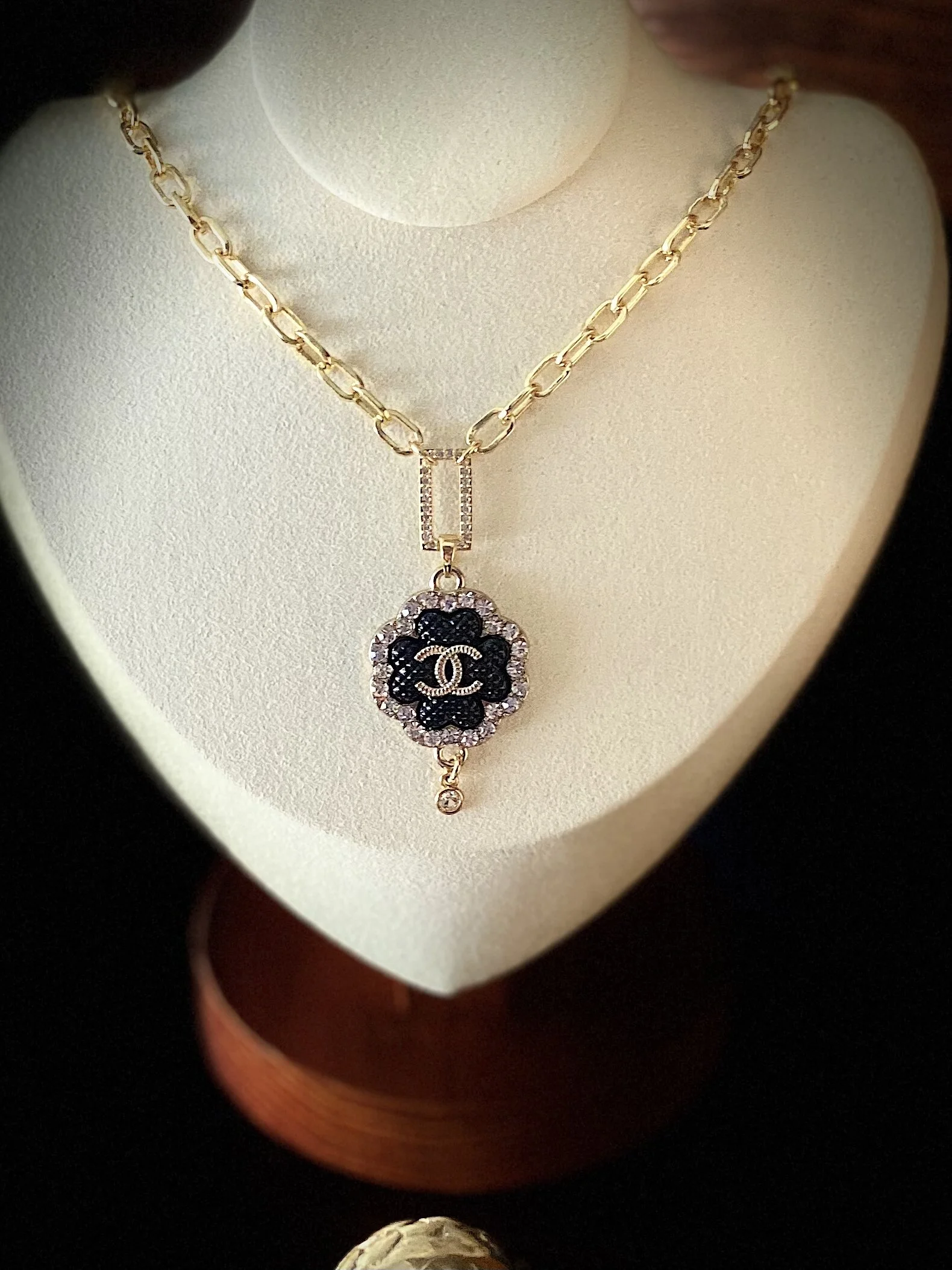 2678D320-CD6F-4BEF-9C6E-396944CAD511