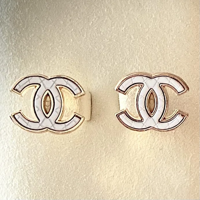 6216CC9B-EF1F-49F3-AD53-EAA695BBEE02