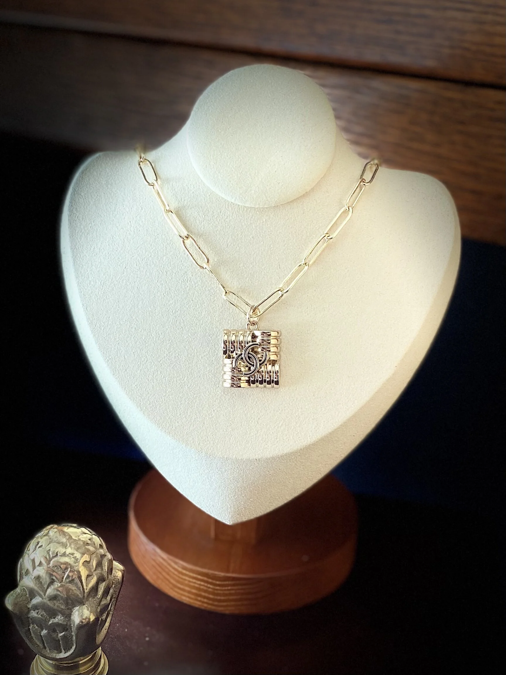 2AB893E5-2BB4-4F2D-92DC-6AB0951351C7