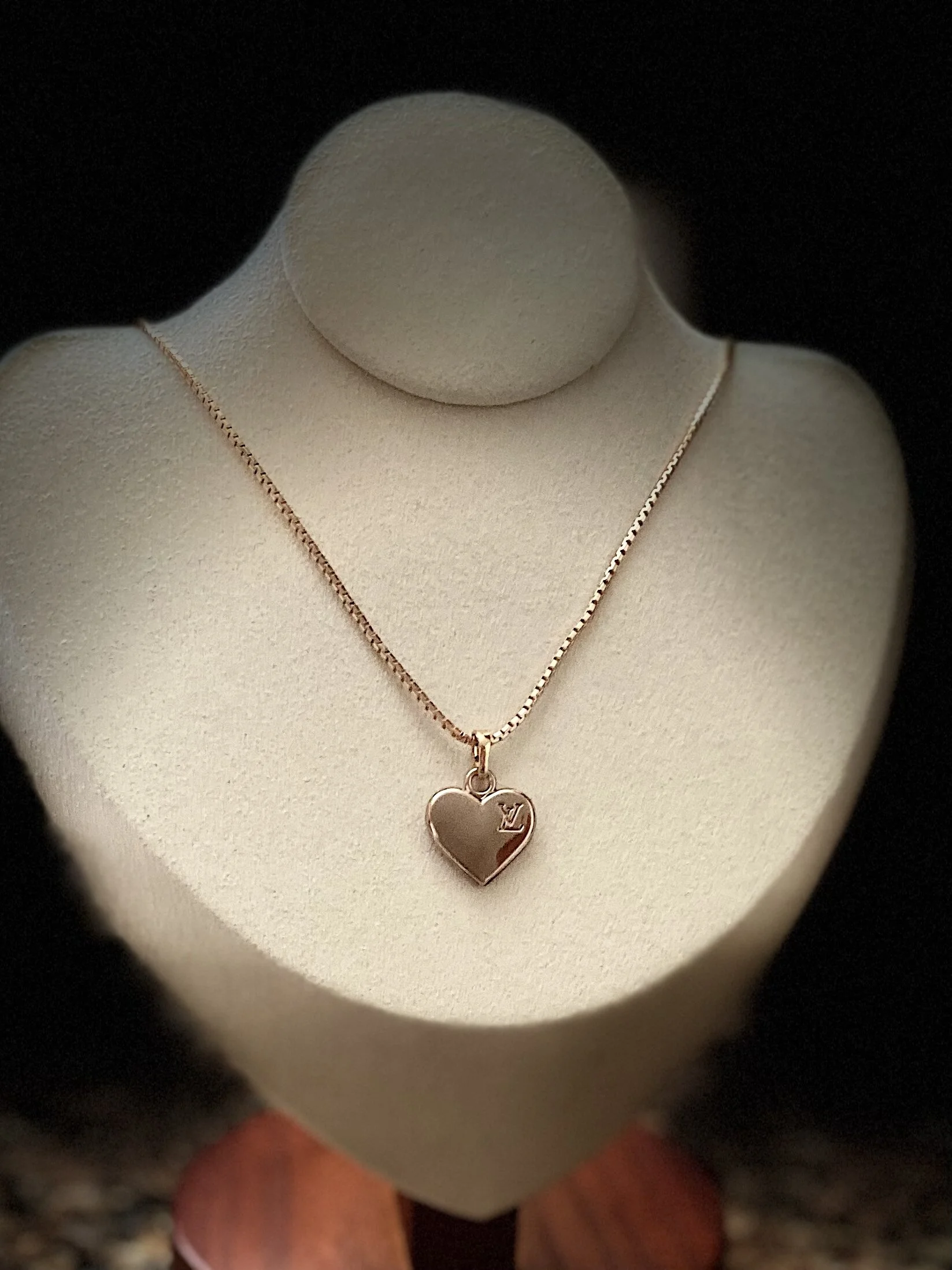 450E342D-1EC4-4B19-B8B6-ED14F987F5A6