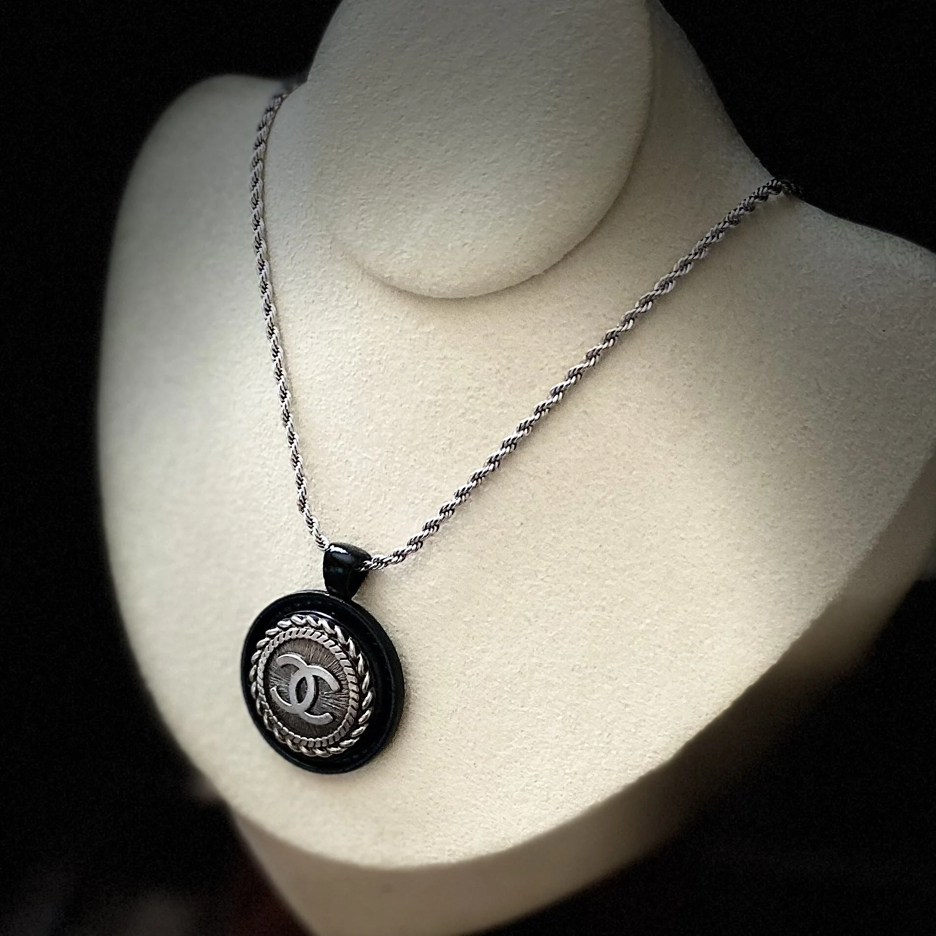 836BA9A8-23A9-4103-B978-6DC3330993CE