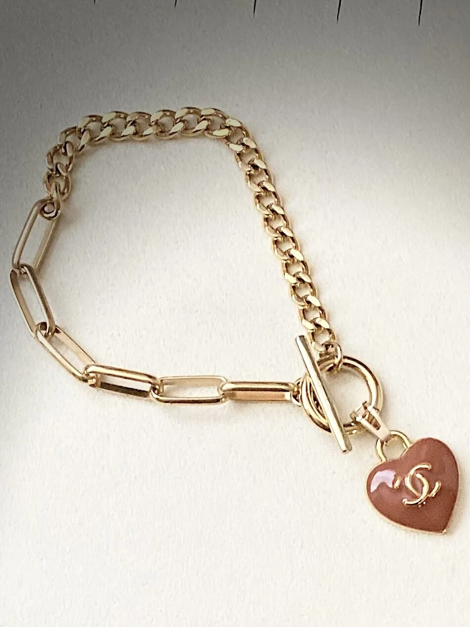 DB8BF789-5D08-457A-8EDE-CB9729A0C373