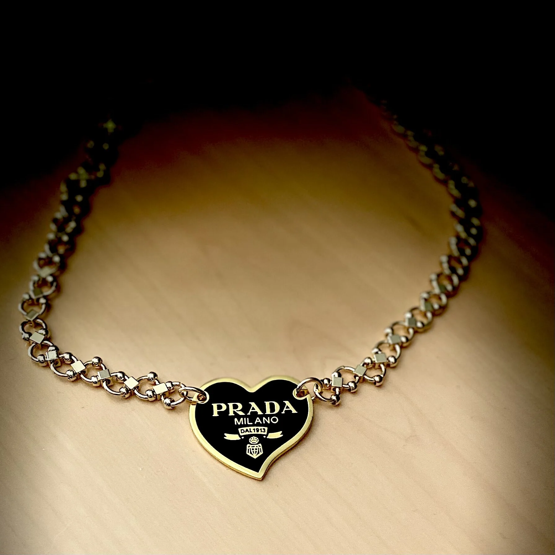 FF1BC423-DF30-4099-BF5E-404F81B05A6C