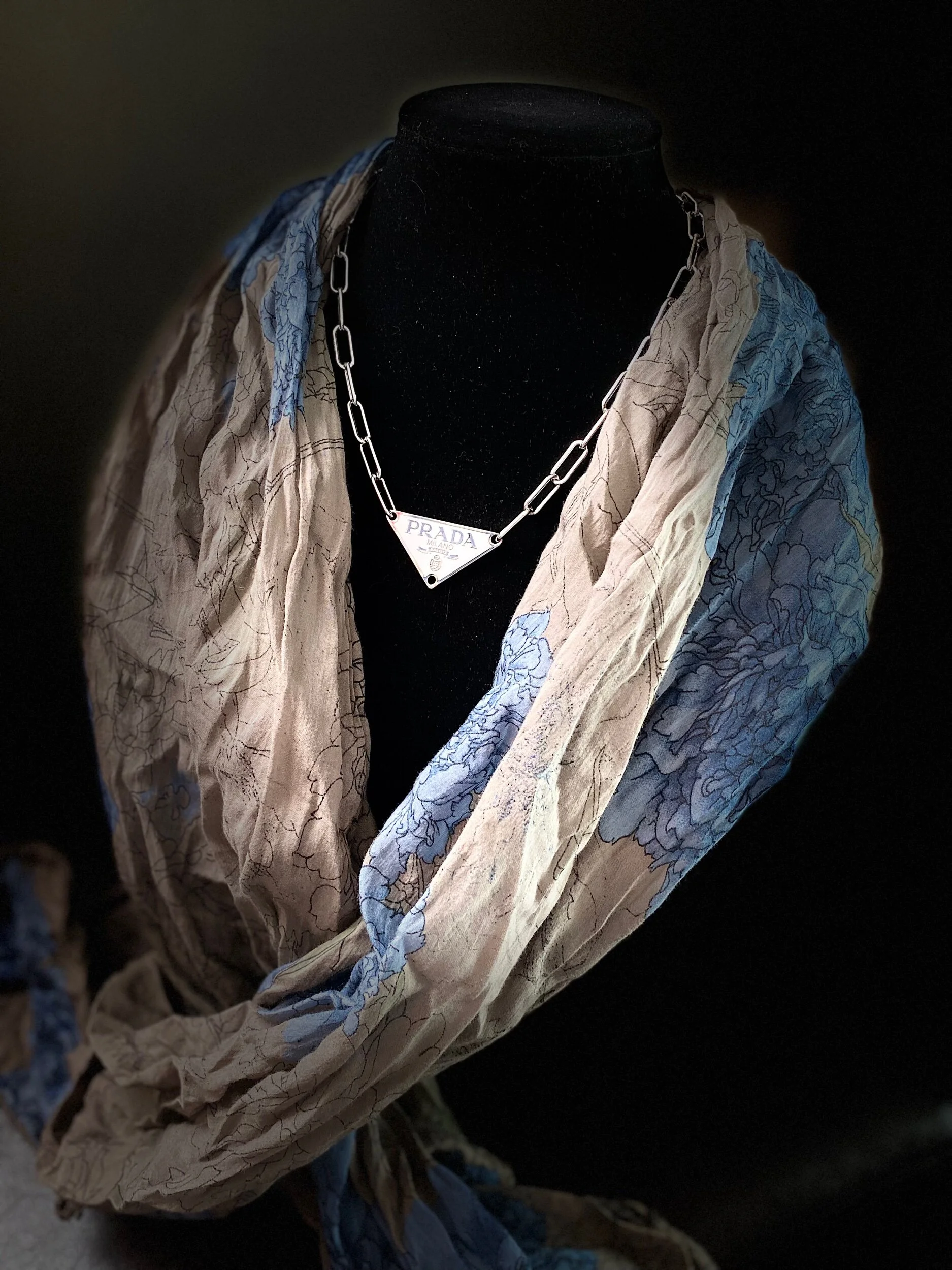 67B077A1-9F65-4BB1-A67C-9F981647B0A2