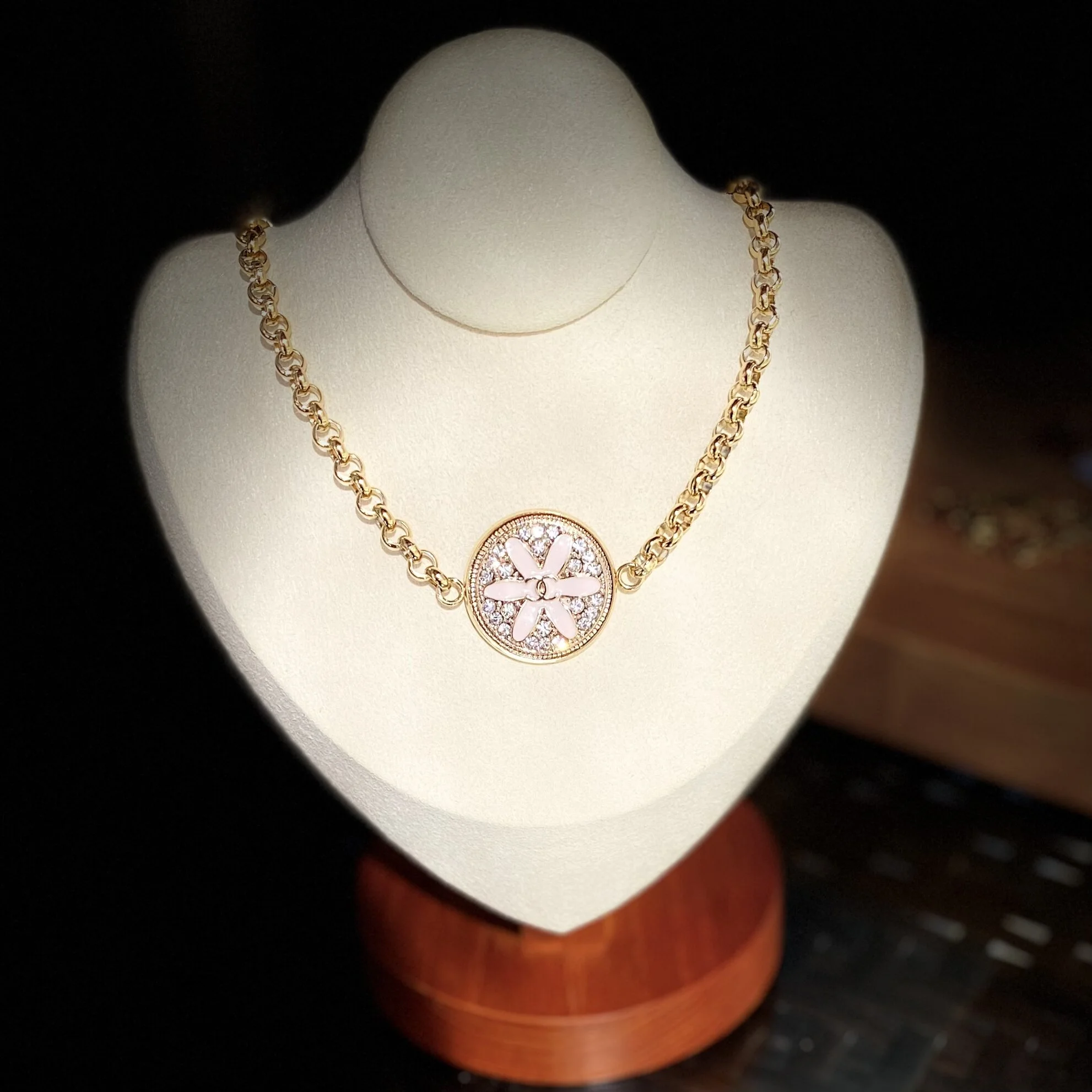 58B4305E-BDEE-42D5-B36A-AAC97FF1E6B0