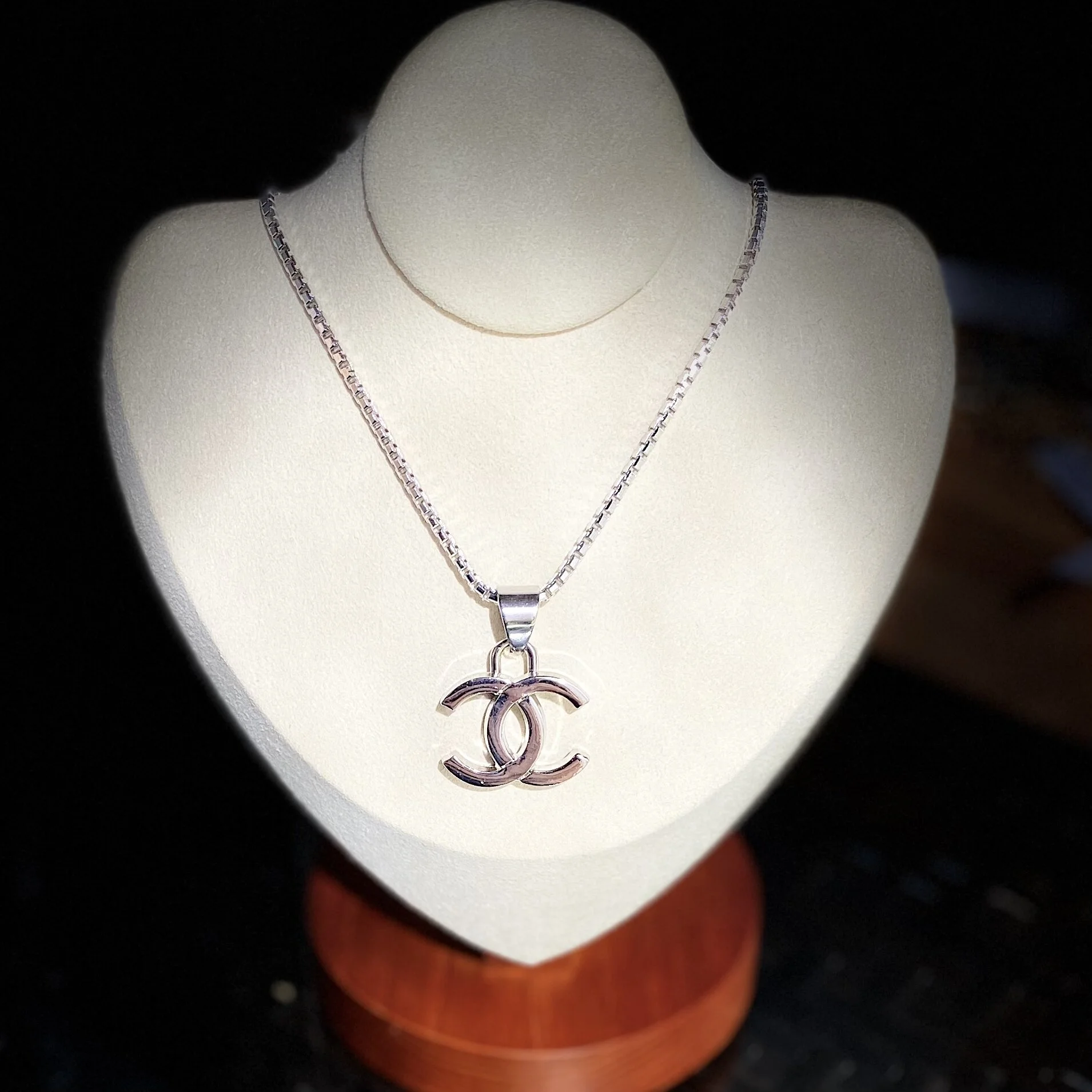 2F016140-1900-4DE7-BDF5-1C33AD807B00