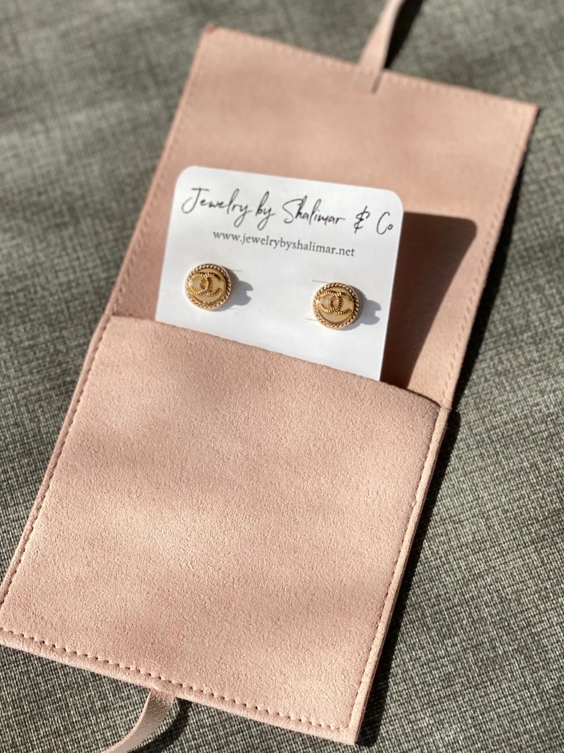 D04AB71B-3CBB-4E34-8F1E-90A4091B017C