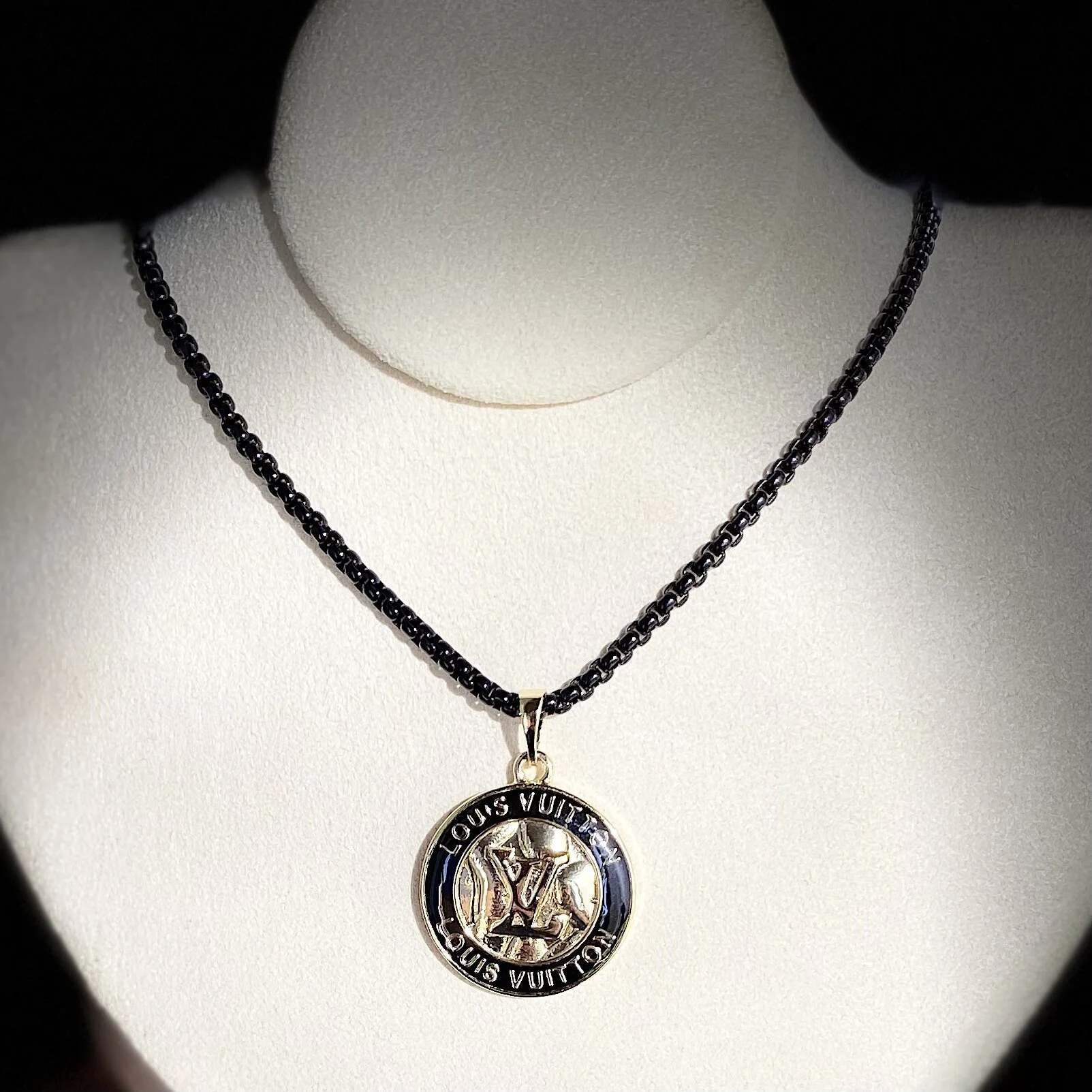 D607EB8D-5A65-434C-AE70-FE7FB1DE8AE0