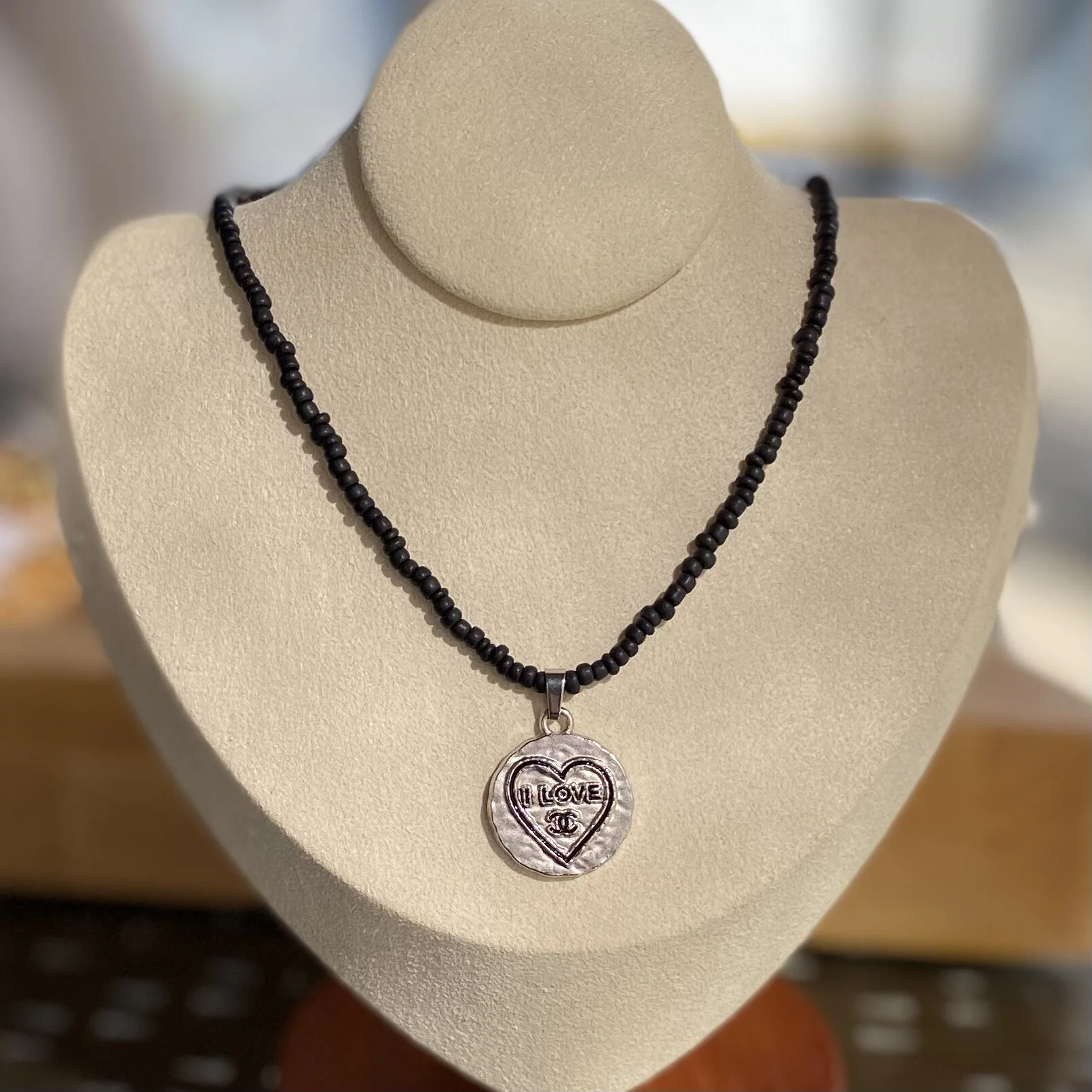 5FCA2B9A-DD5F-4354-AB2C-9EE585F43E08