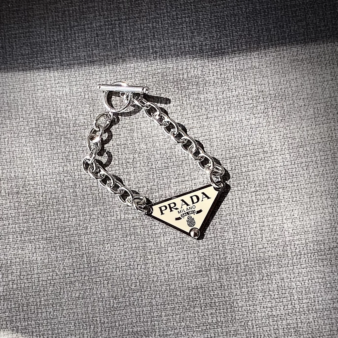 615EC03A-12C7-4774-A3FD-3884DAC1C087