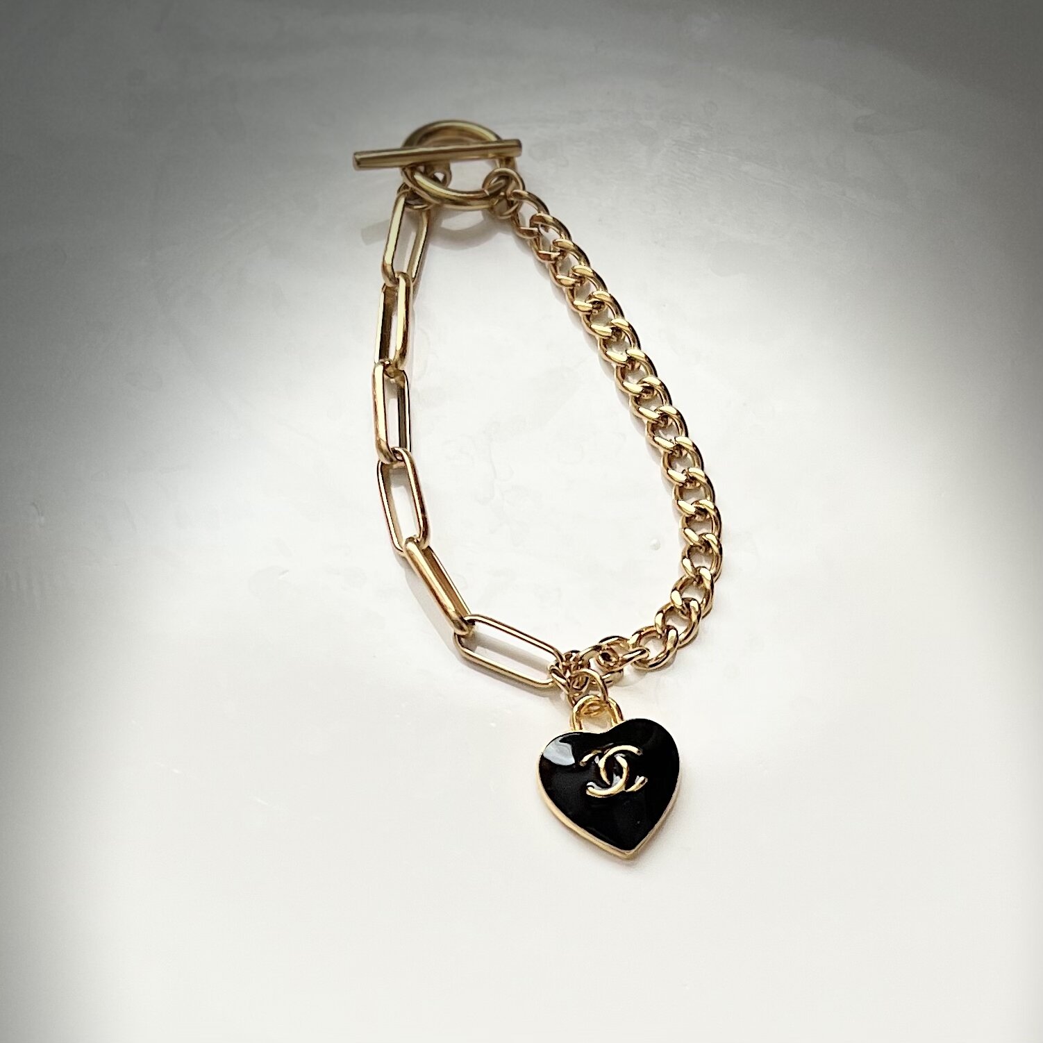 9C9B1648-B40D-4733-9374-B500983F8AEE