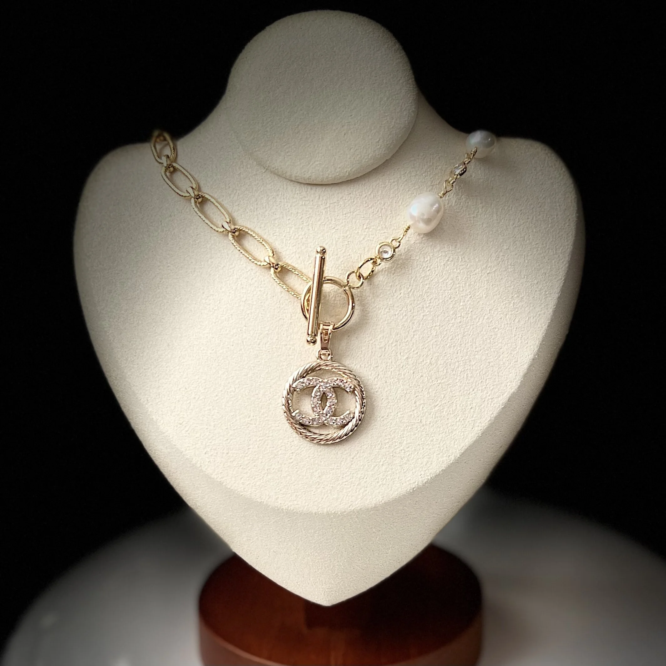 032B32A8-185B-43A2-B417-BA40D0883A29