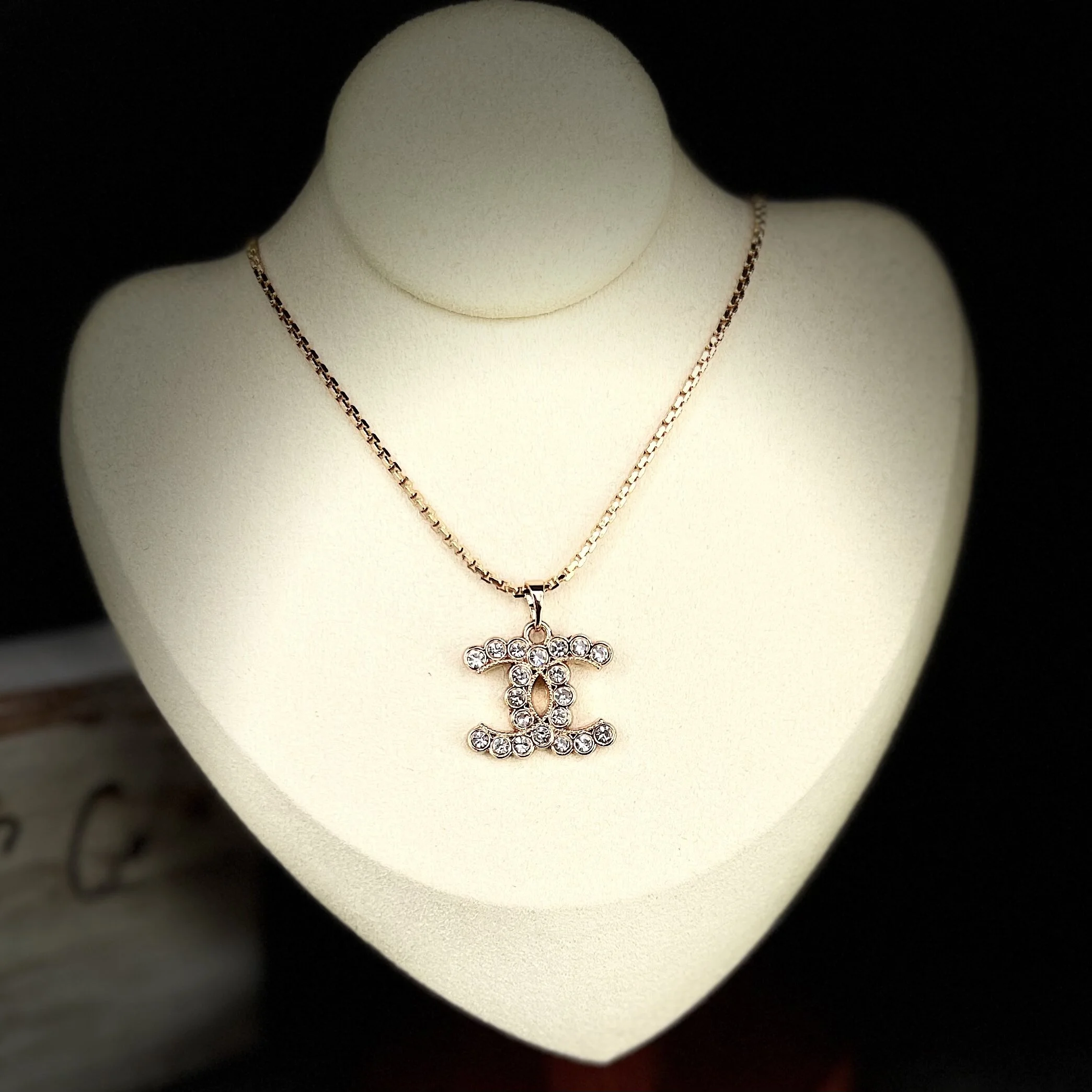 F667F7BC-3D70-4D38-BC73-DA5DD1D12797