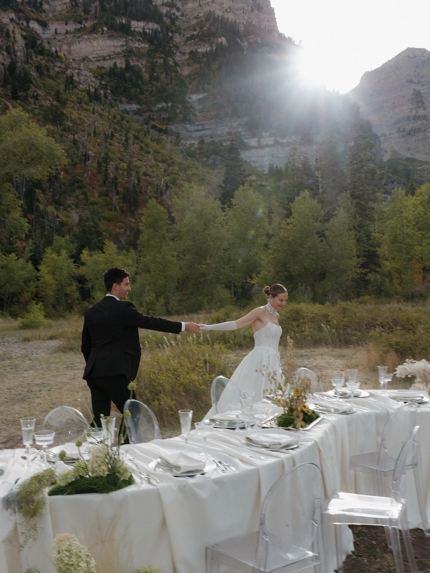 An intimate editorial wedding reception in the mountains 🕊️

Vendors: 
Creative direction &amp; stylist: @taylarphoto 
Florals: @oliveandsagefloral 
Cake &amp; food display: @thefreckledmaker 
Wardrobe stylist: @korilaurel 
Dress designer: @watters 