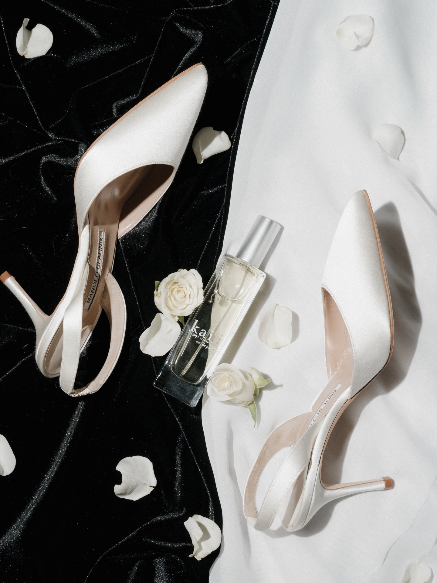 May I introduce Mr. &amp; Mrs. Fant 
The tiniest peek into their Palm Springs wedding 
.
.
Planning &amp; design: @michellegaribayevents 
Video: @ashleyandjayfilms 
Photography: @alexagphotos 
Floral design: @letaverbena 
Lighting: @brillianteventlig