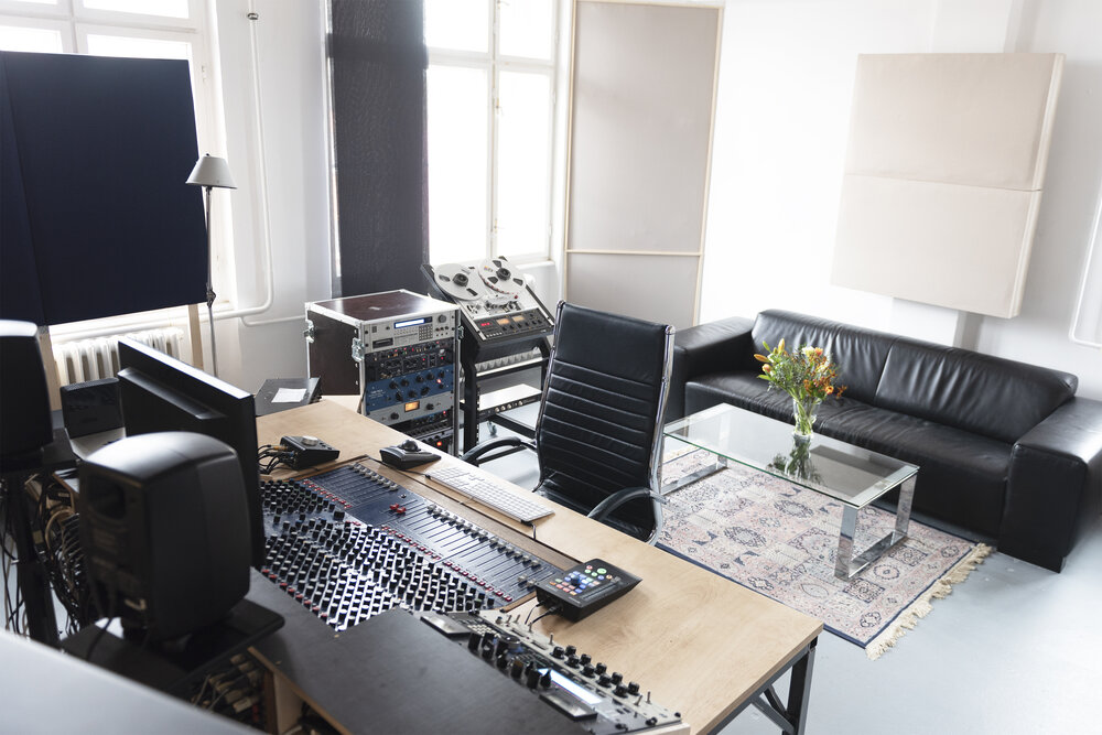 Soundrays Studio Berlin - Mixing, Recording and Production