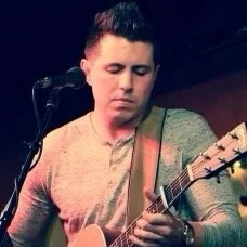 Live Music with Michael Cali