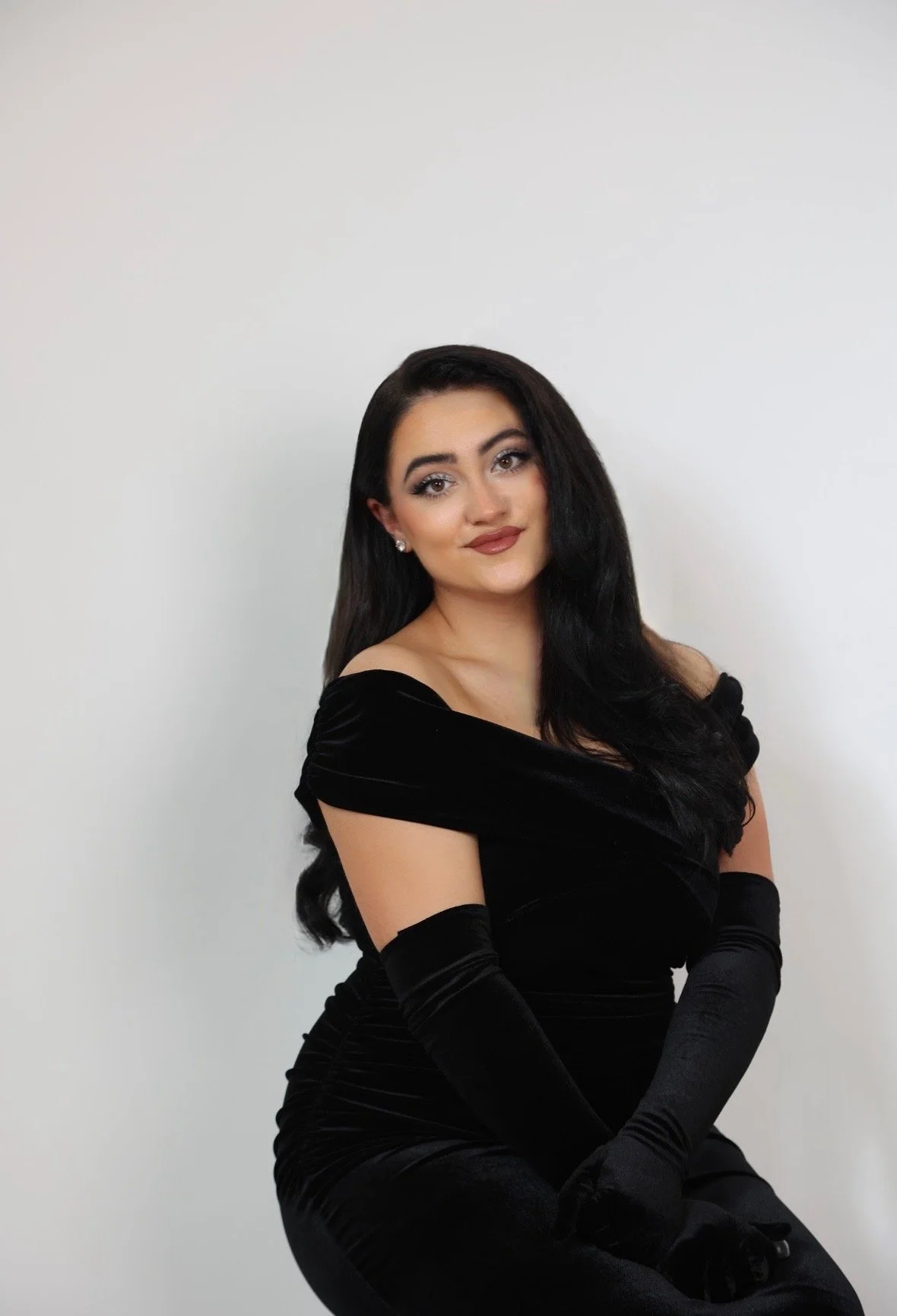 Live Music with Gina Teschke