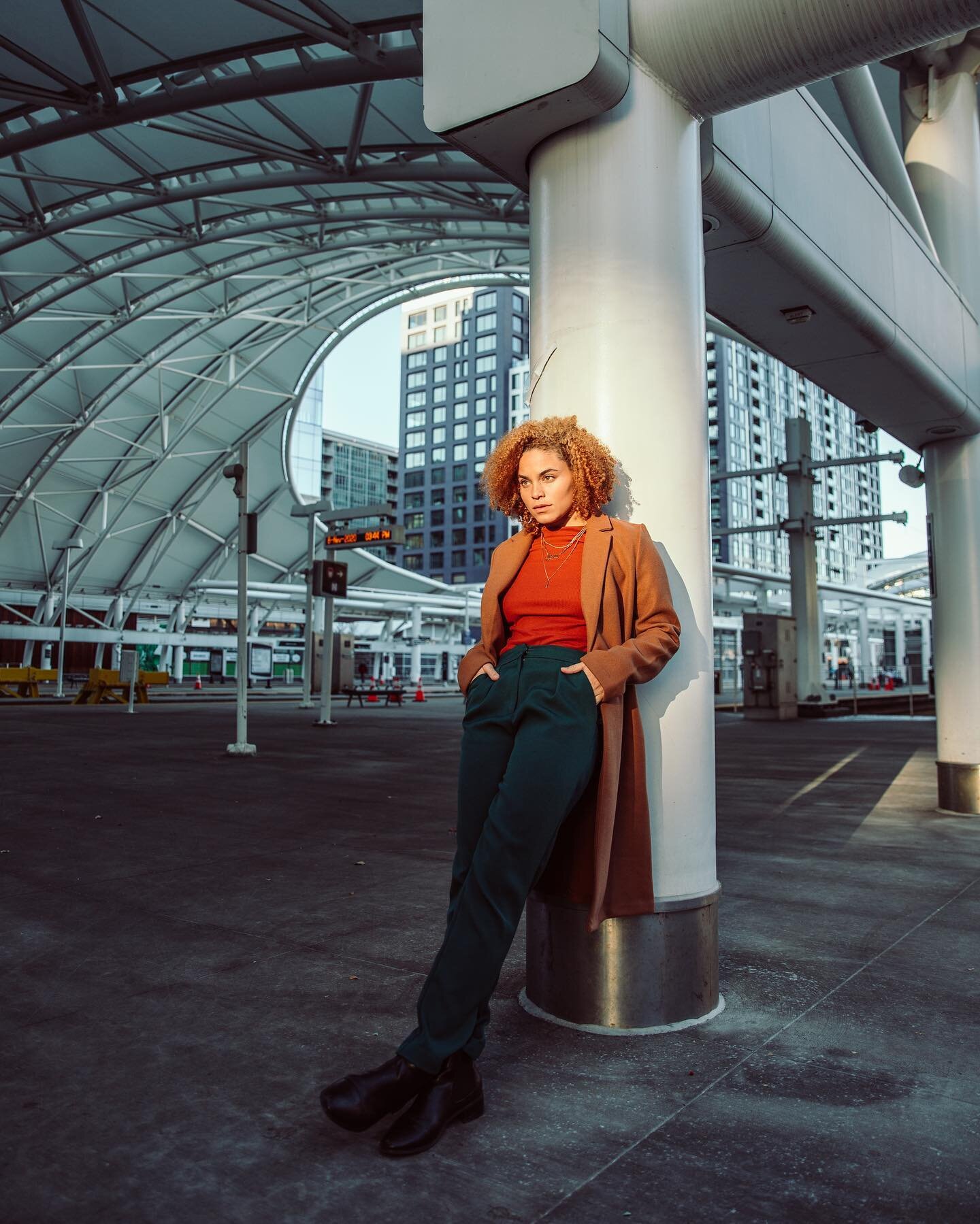 city gurl
Model: @d_omax 
.
.
.
.
.
.
.
.
.
.
#postthepeople #igportrait #instaportrait #denver #denvercreates #sundaynightmeets #colorado #moodyportraits #portraitsmag #justgoshoot #modeling #makeportraits #photooftheday #justgoshoot #downtown #dodg