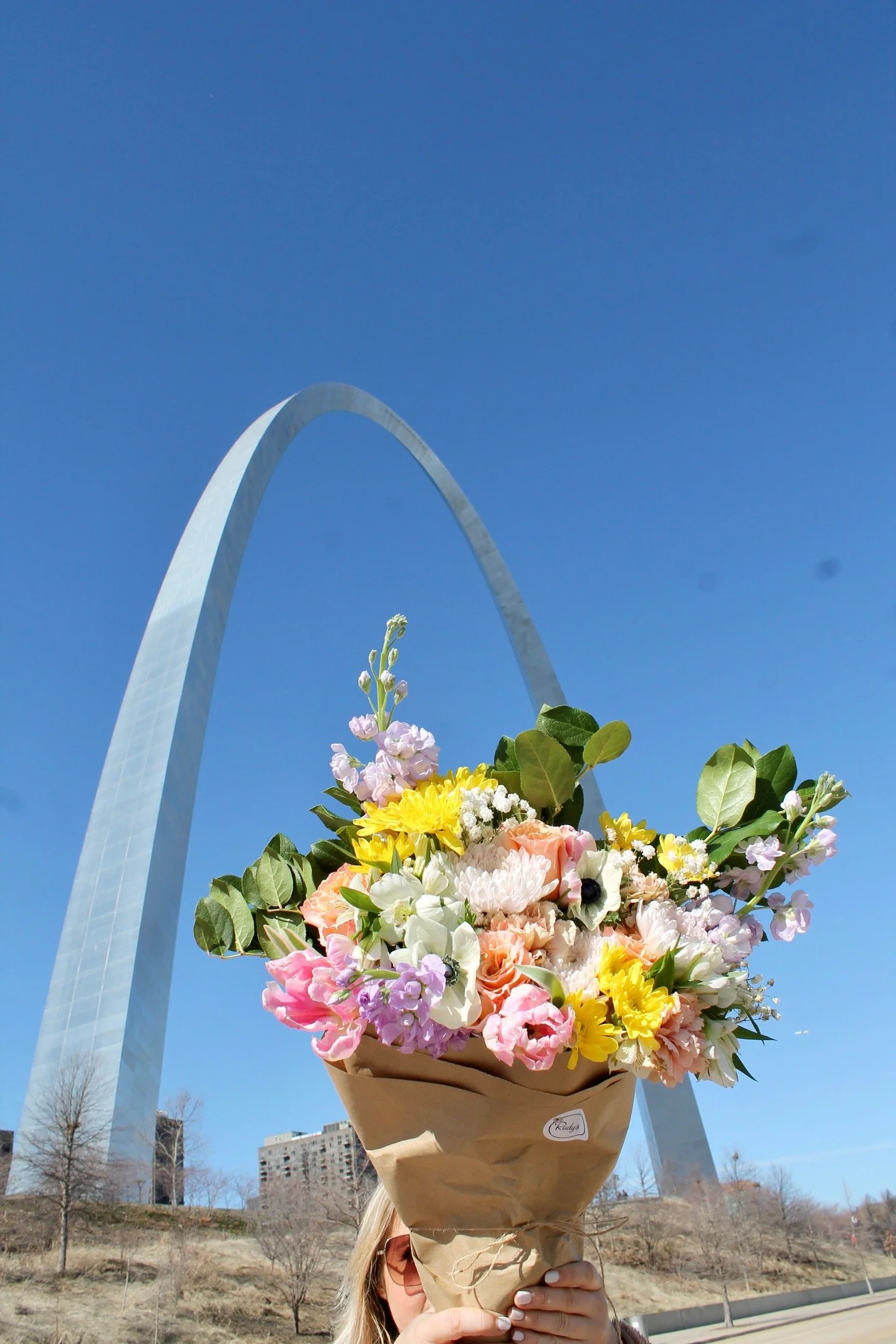 Bright Bouquet in front of the St. Louis Gateway Arch