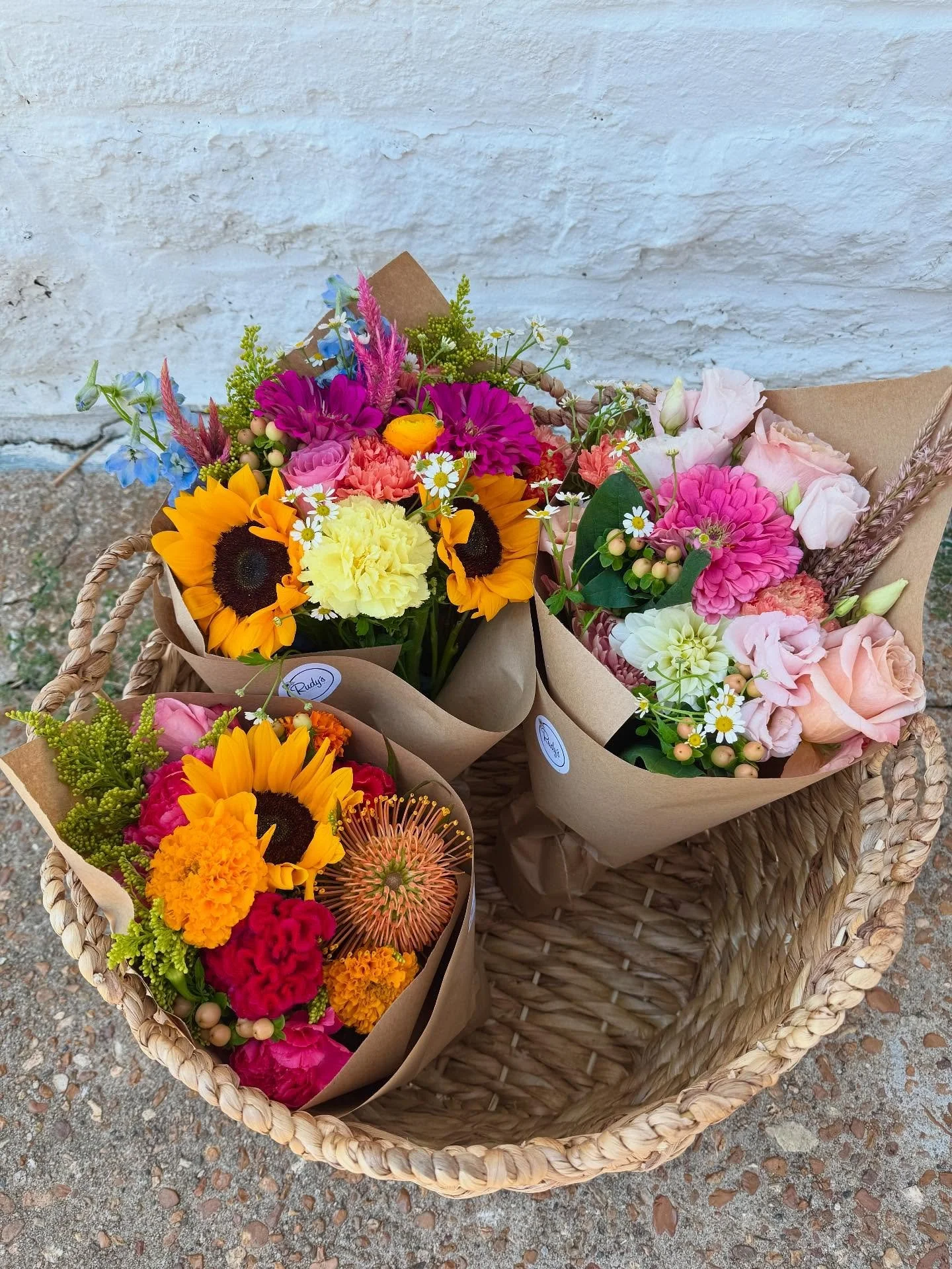 We&rsquo;re here for the good days, the engagements, the birthdays, the new promotions, the bad days, the times of loss, all the ups and downs of life. 

We love helping you show your love for others through flowers 🫶🏼 

Order flowers before noon M