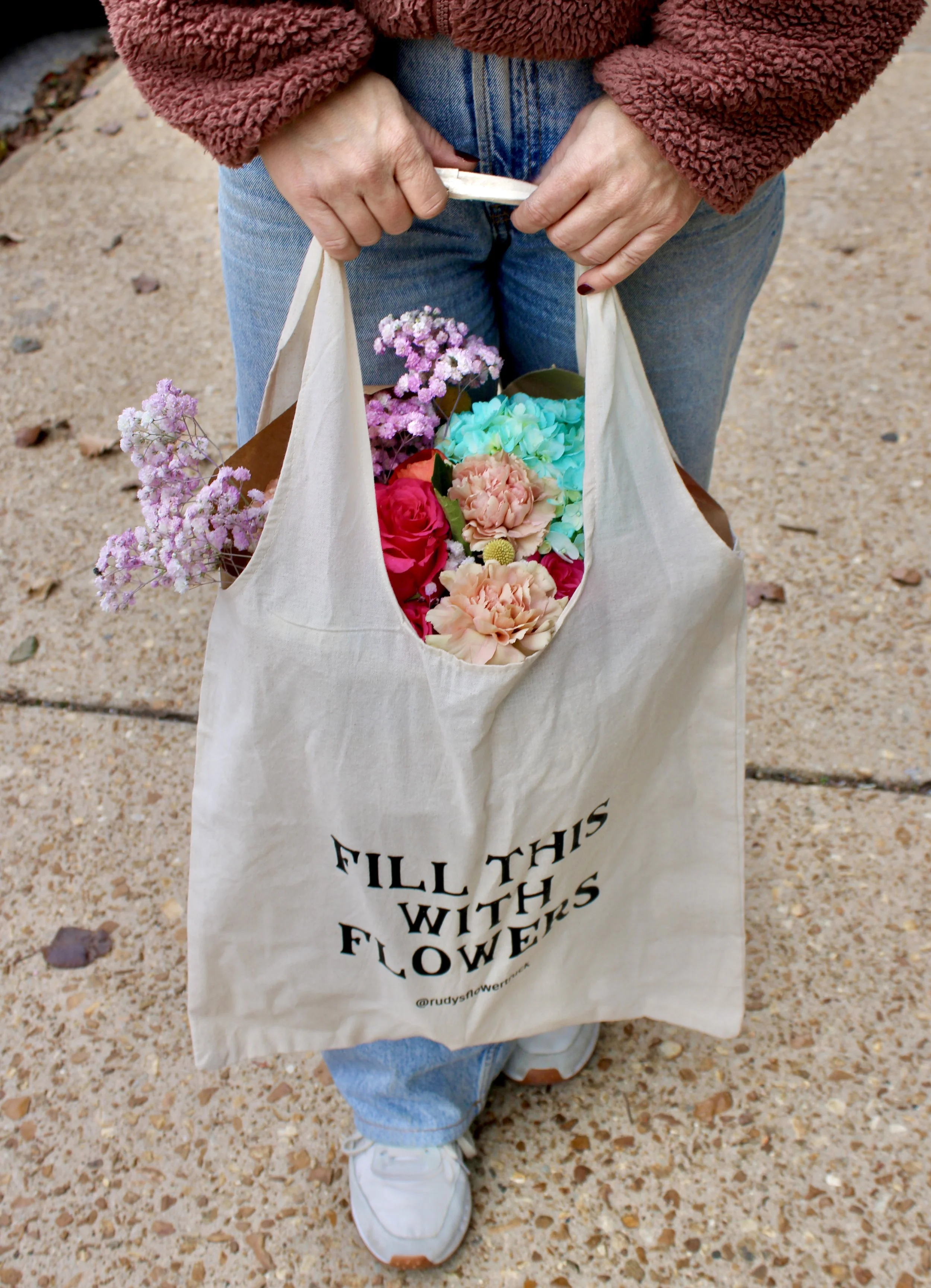 Slowing Down in January: Setting Intentions and Finding Joy with Flowers