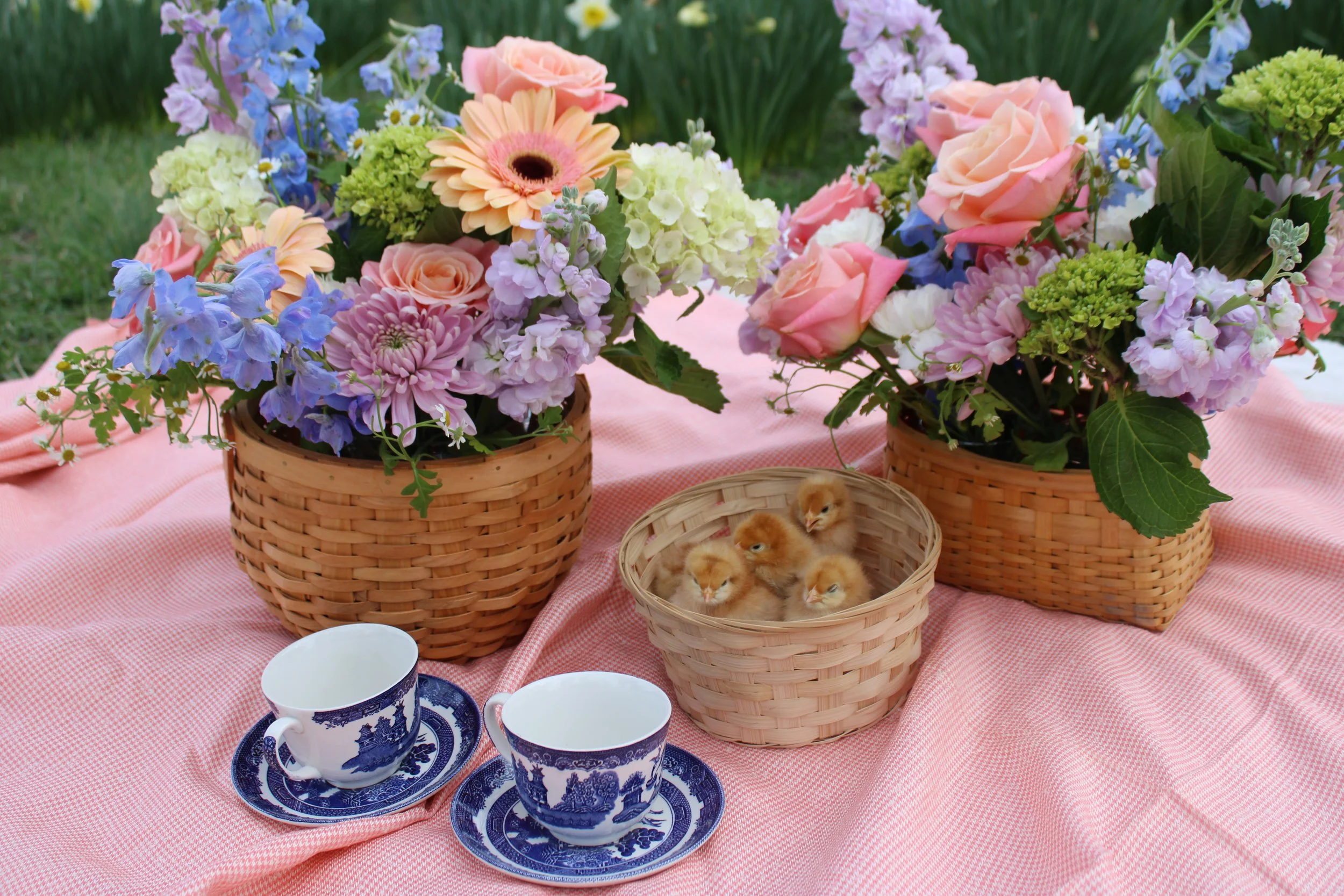 Celebrate Easter With Rudy’s Flower Truck