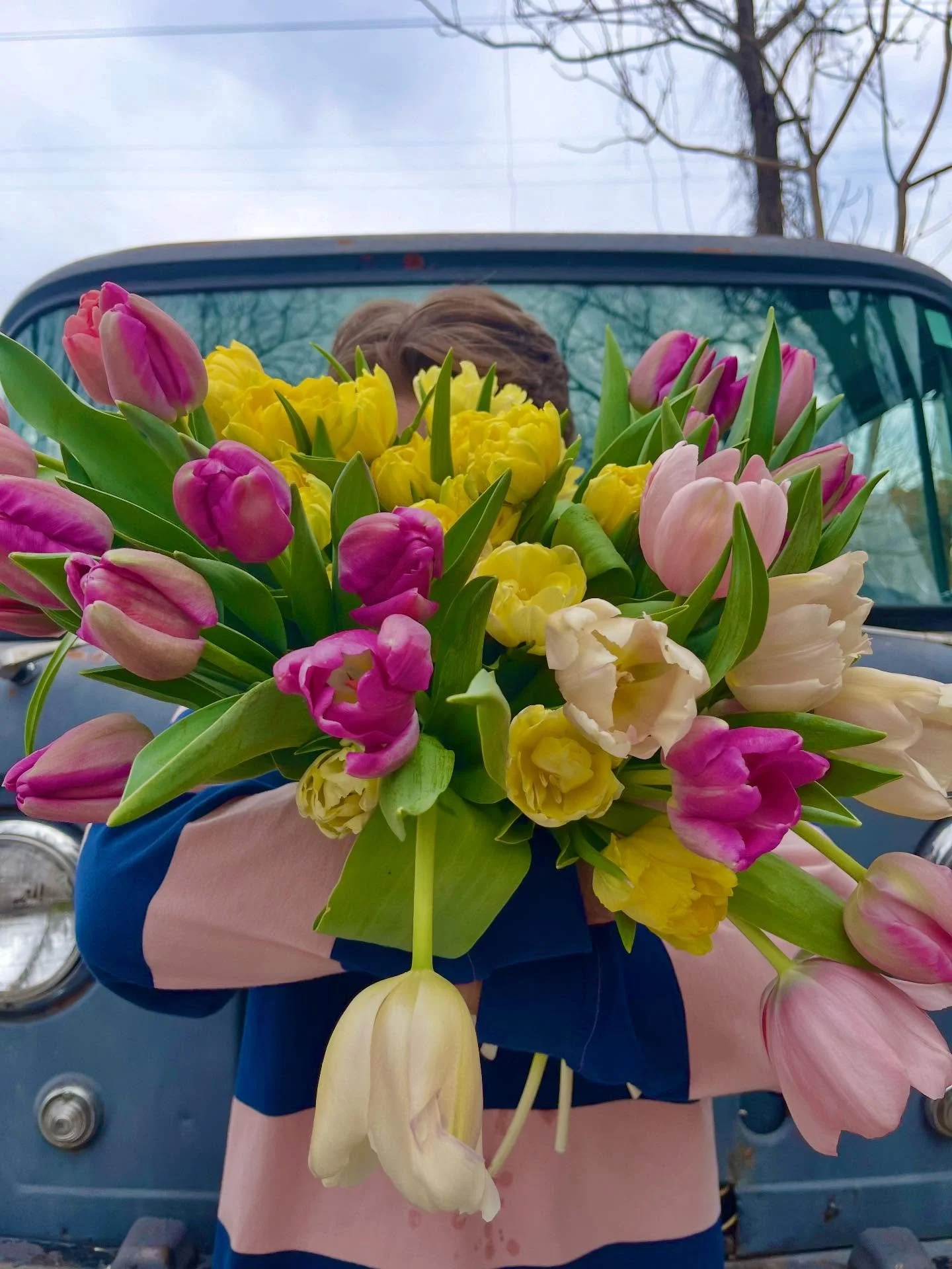 It&rsquo;s not spring without tulips! Come build the spring bouquet of your dreams with us today in Belleville @eckertfarms Tulip Trail 10am-6pm and in Kirkwood @honeybeesbg 9am-2pm.

Can&rsquo;t wait, friends!