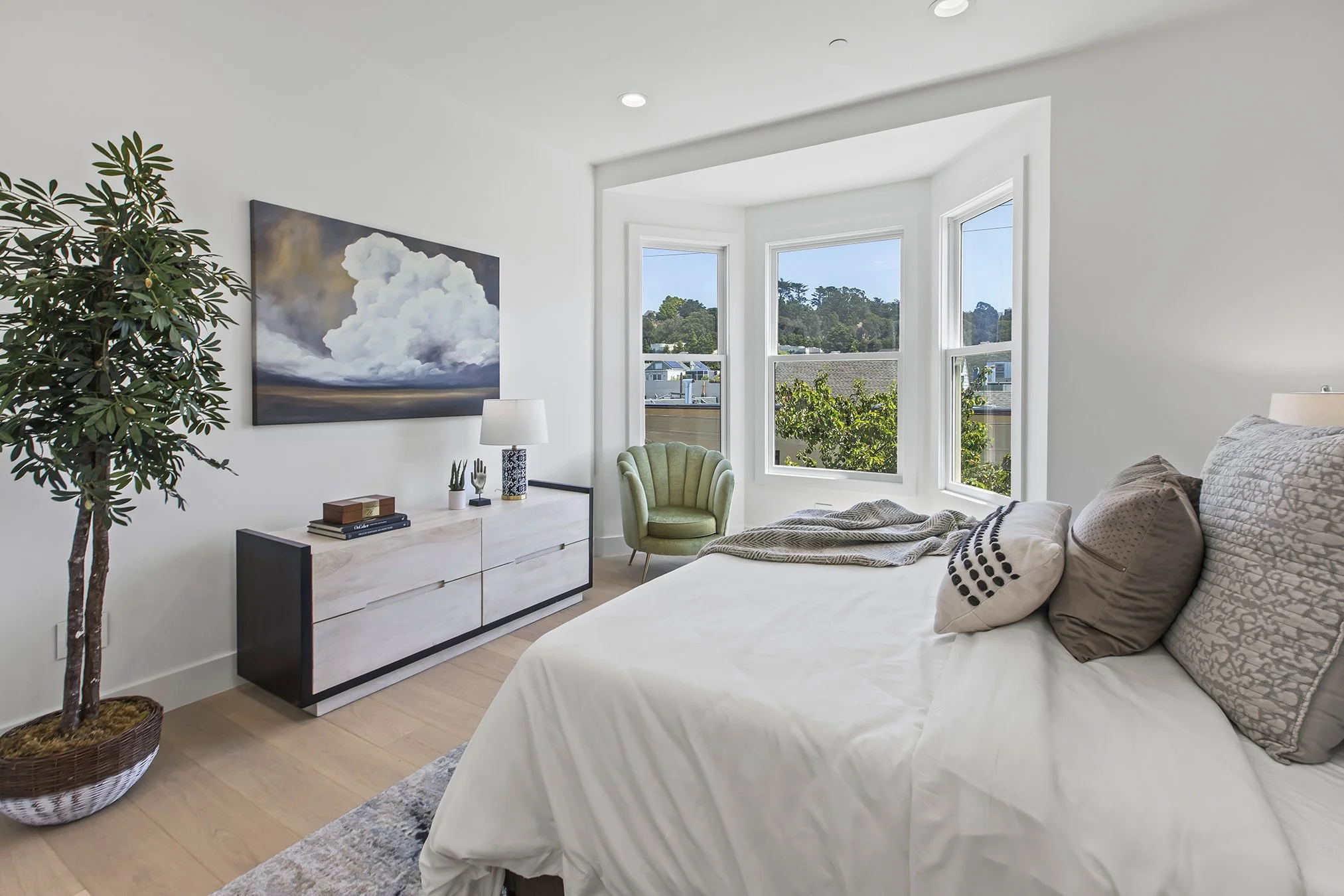 2703_21st 2BR2.jpg