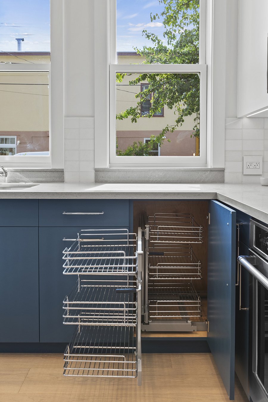 900York1 Cabinet.jpg
