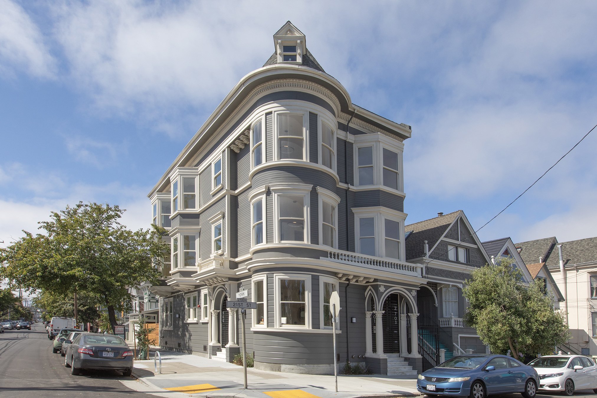 900York Ext3.jpg