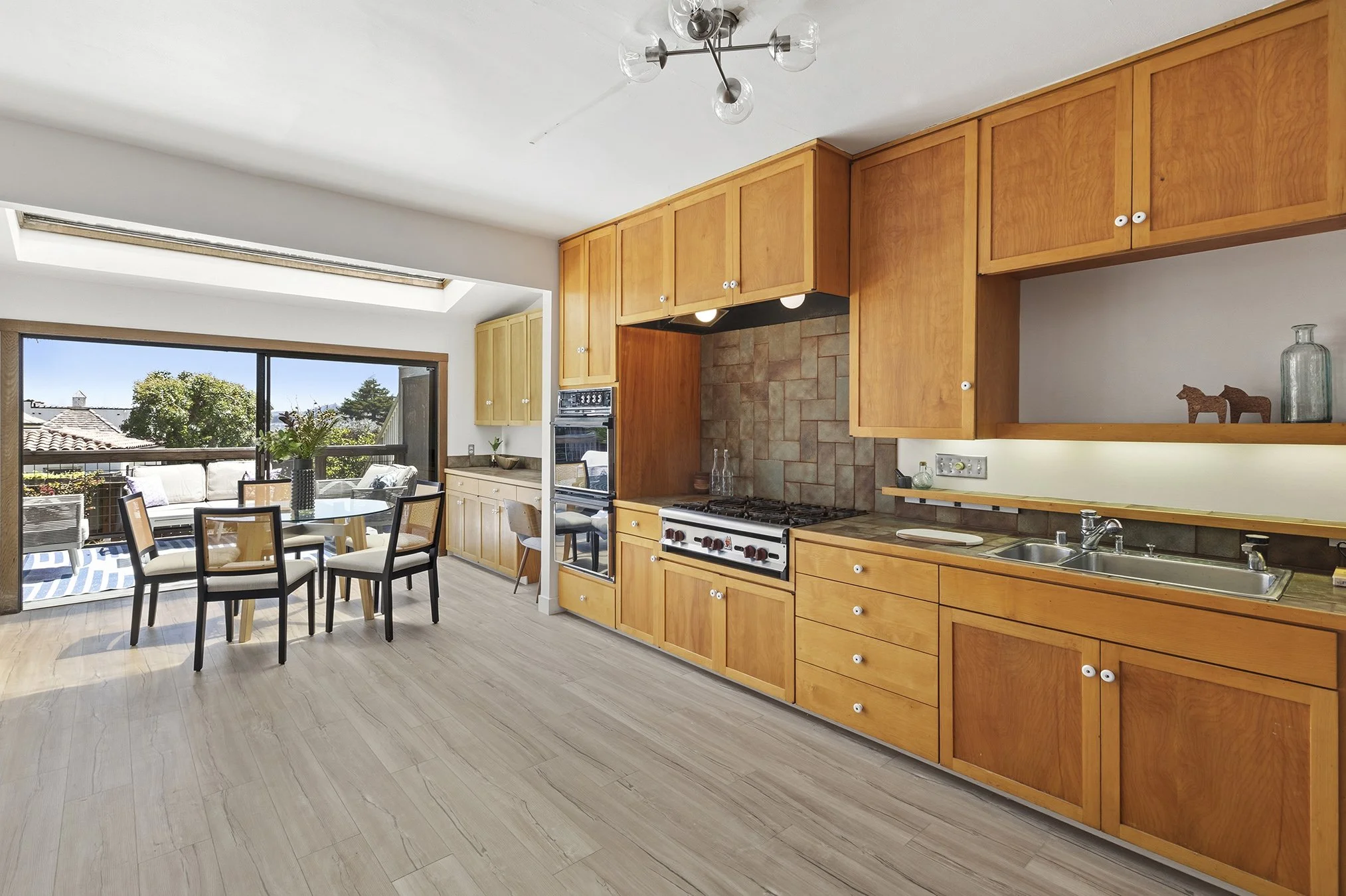 228_32nd Kitch2.jpg