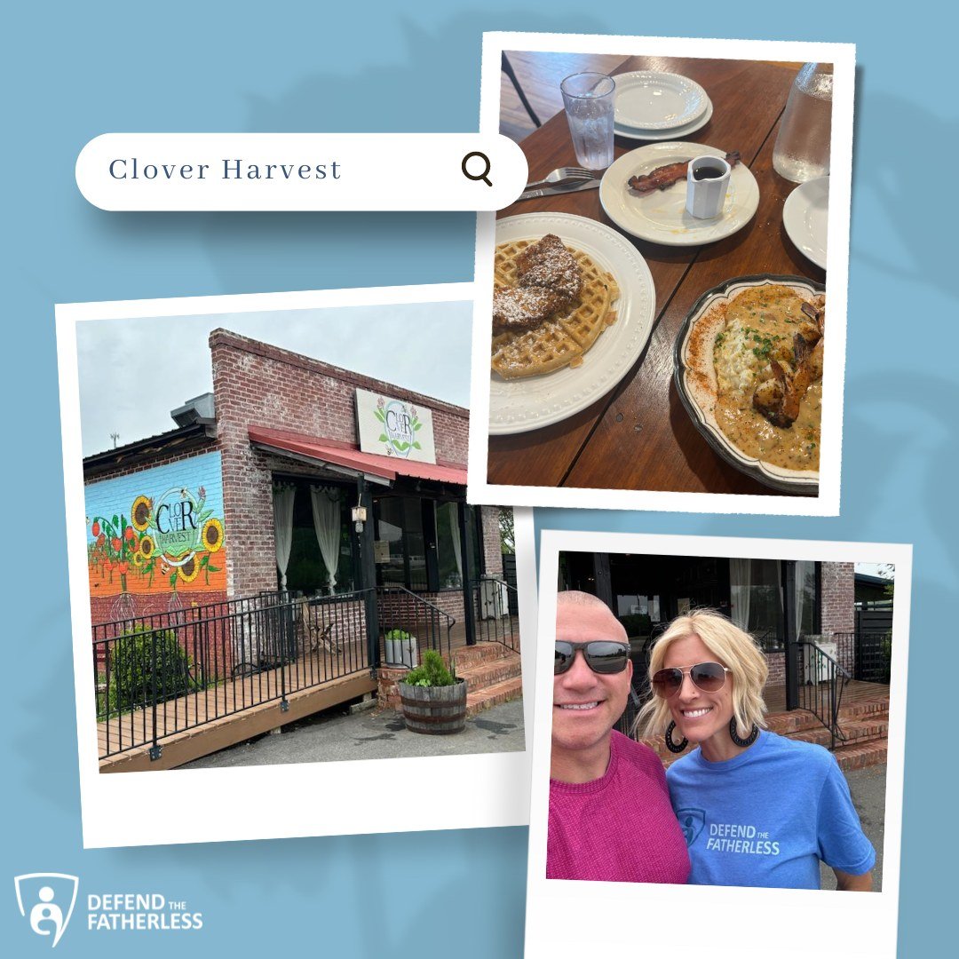 Huge shout out to @cloverharvestsc and their willingness to shower our mom's with MORE prizes for our upcoming Mom's Night Out Event in May! @hiser_ash gave their farm to table style food, atmosphere and menu a ⭐️⭐️⭐️⭐️⭐️ review! Keep the RSVP's comi